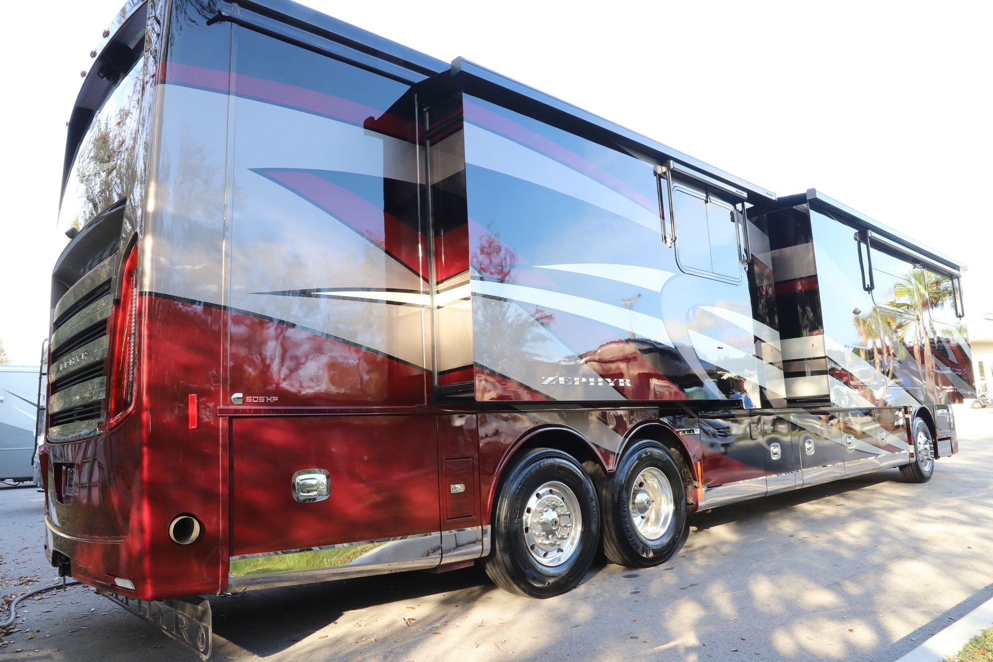 New 2019 Tiffin Motor Homes Zephyr 45 PZ Class A  For Sale