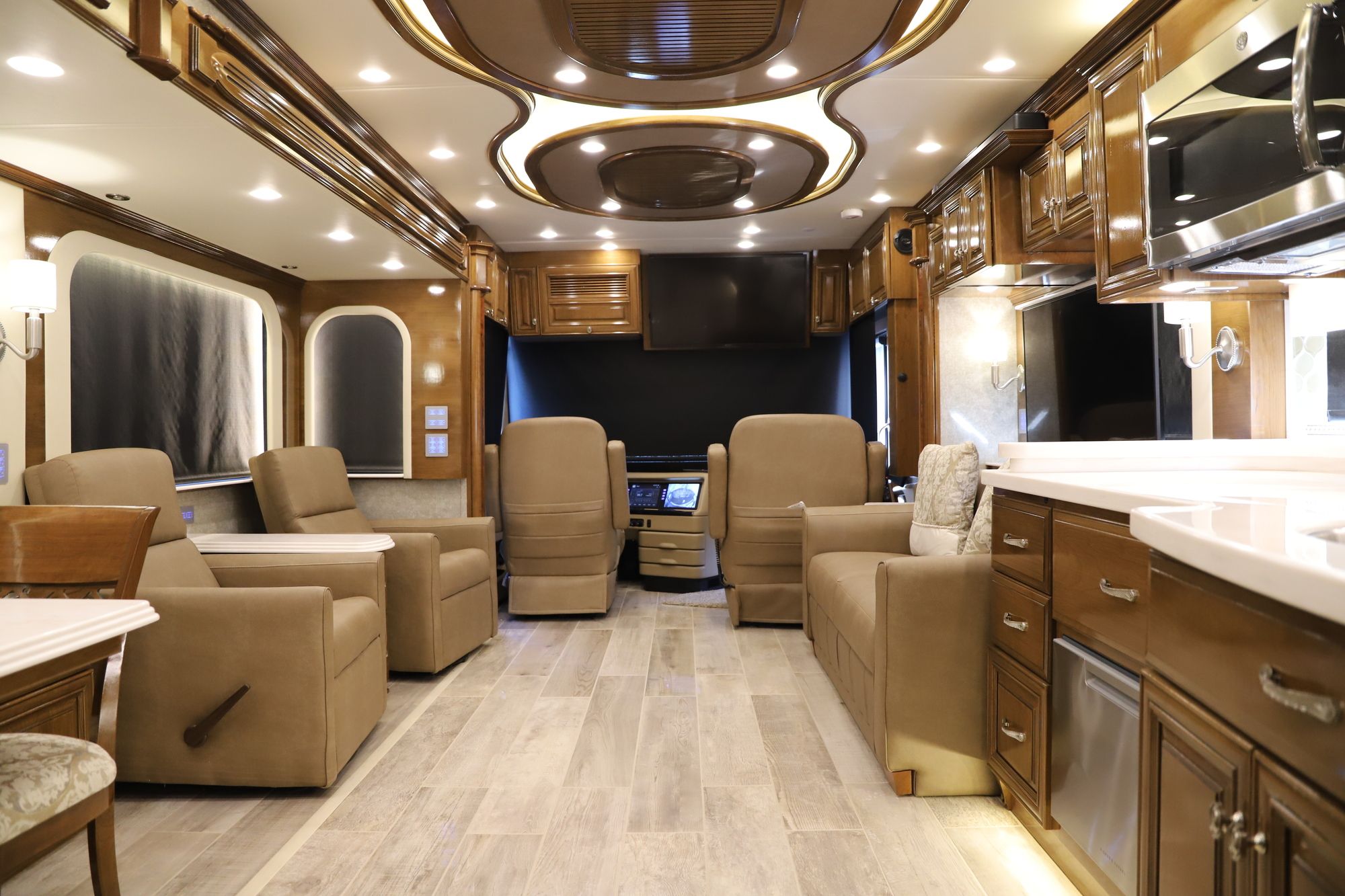 New 2019 Newmar Essex 4551 Class A  For Sale