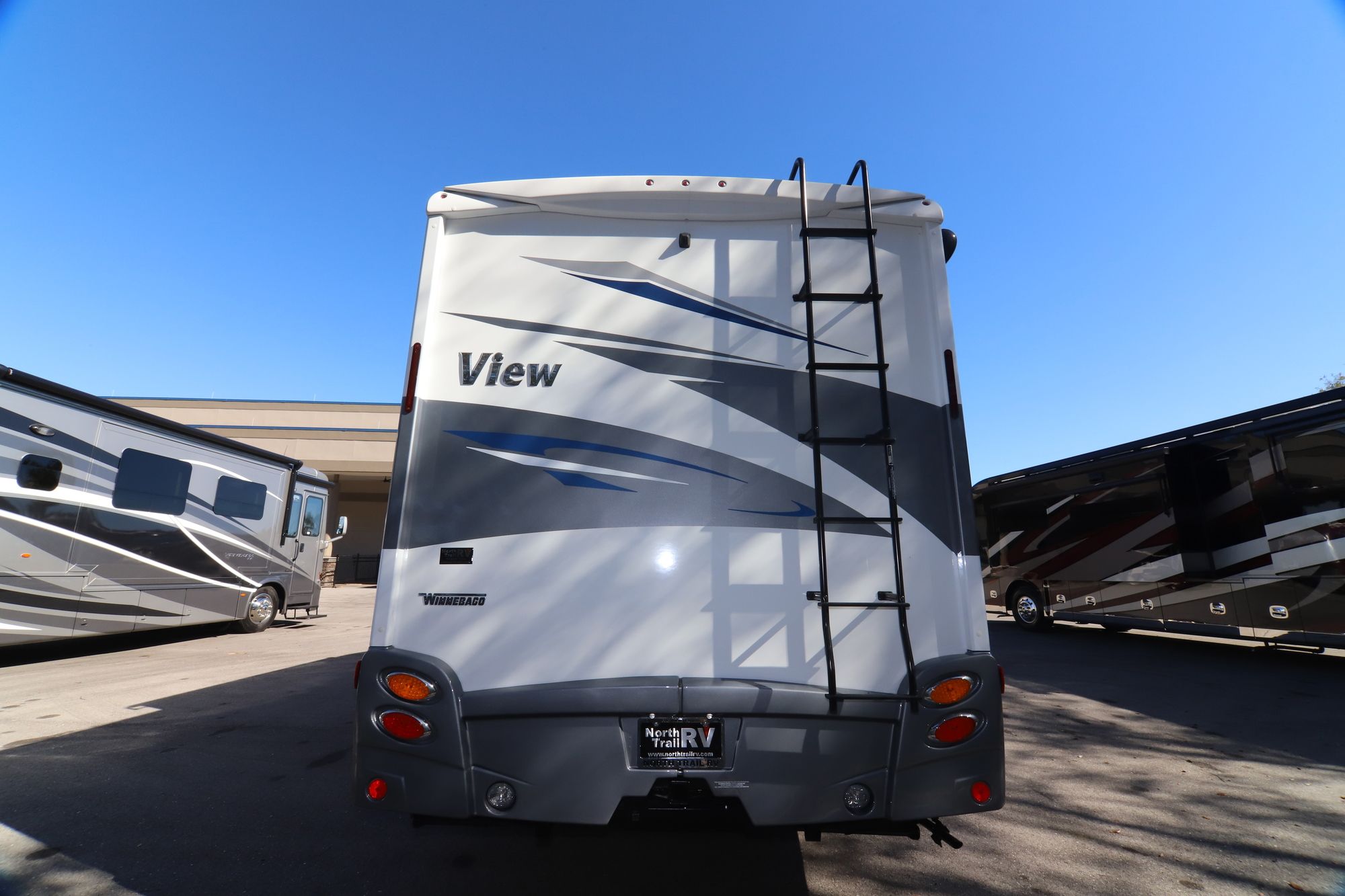 Used 2019 Winnebago View 24J Class C  For Sale