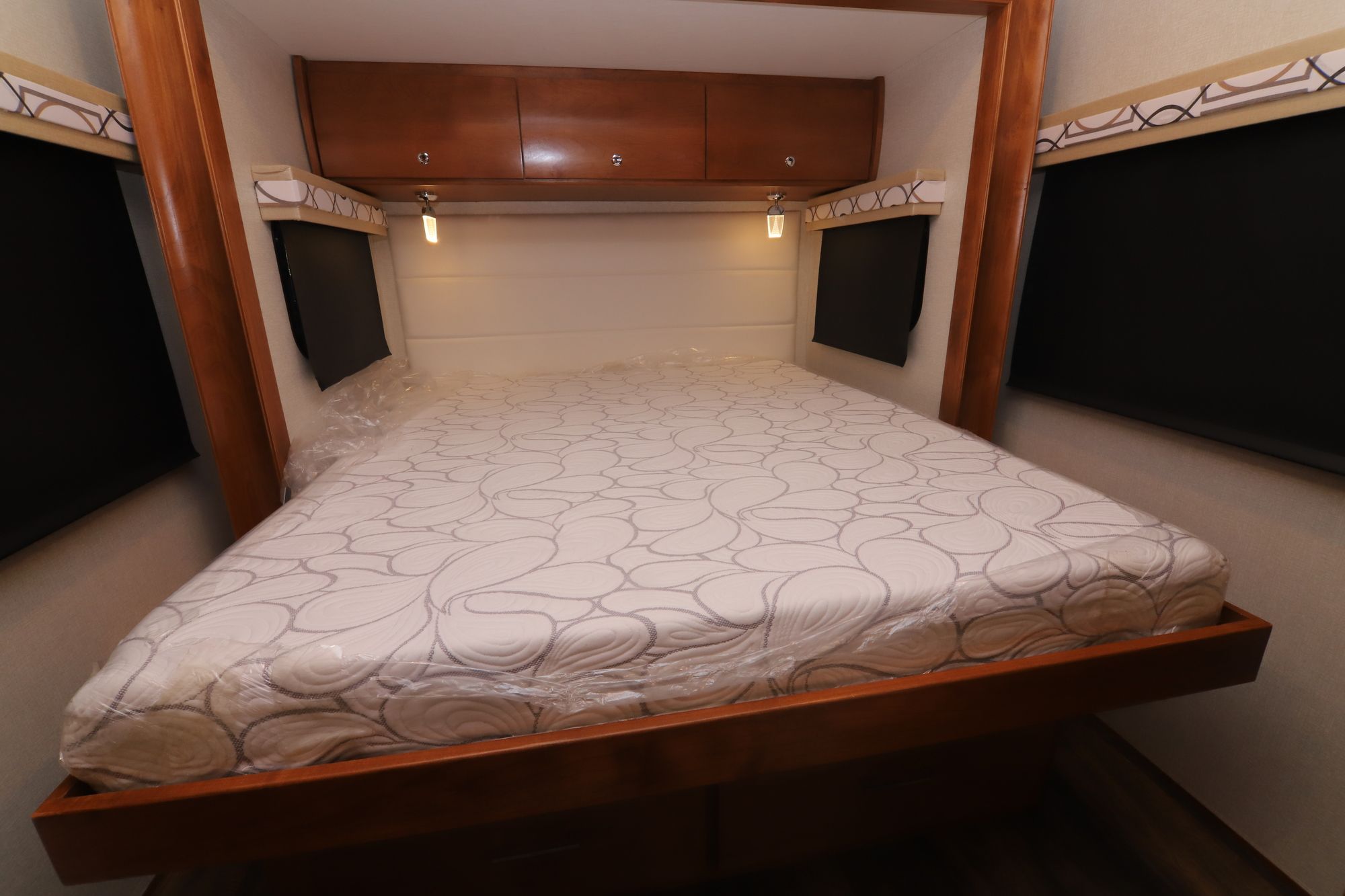 New 2019 Tiffin Motor Homes Wayfarer 24BW Class C  For Sale