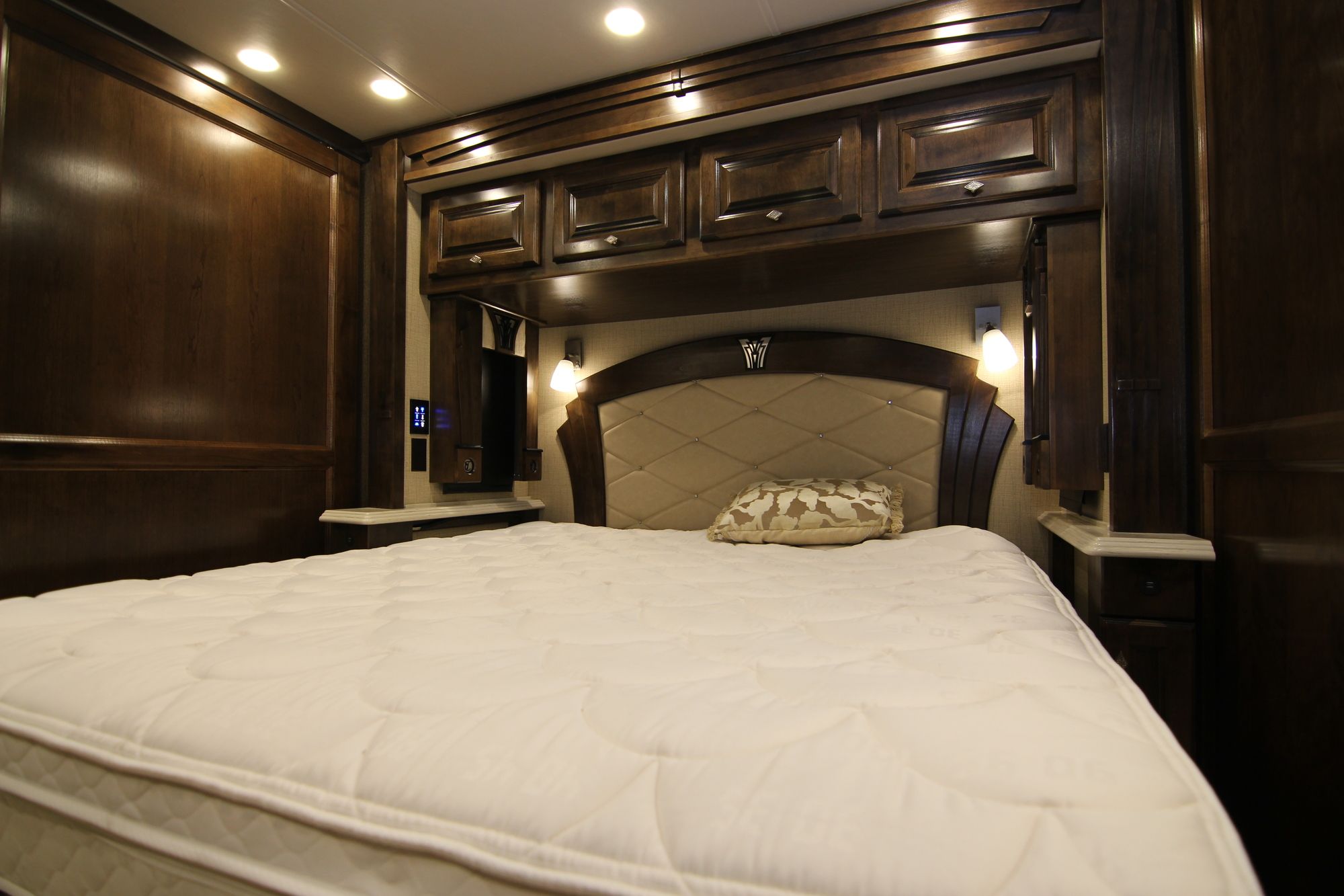 Used 2016 Tiffin Motor Homes Phaeton 44 OH Class A  For Sale