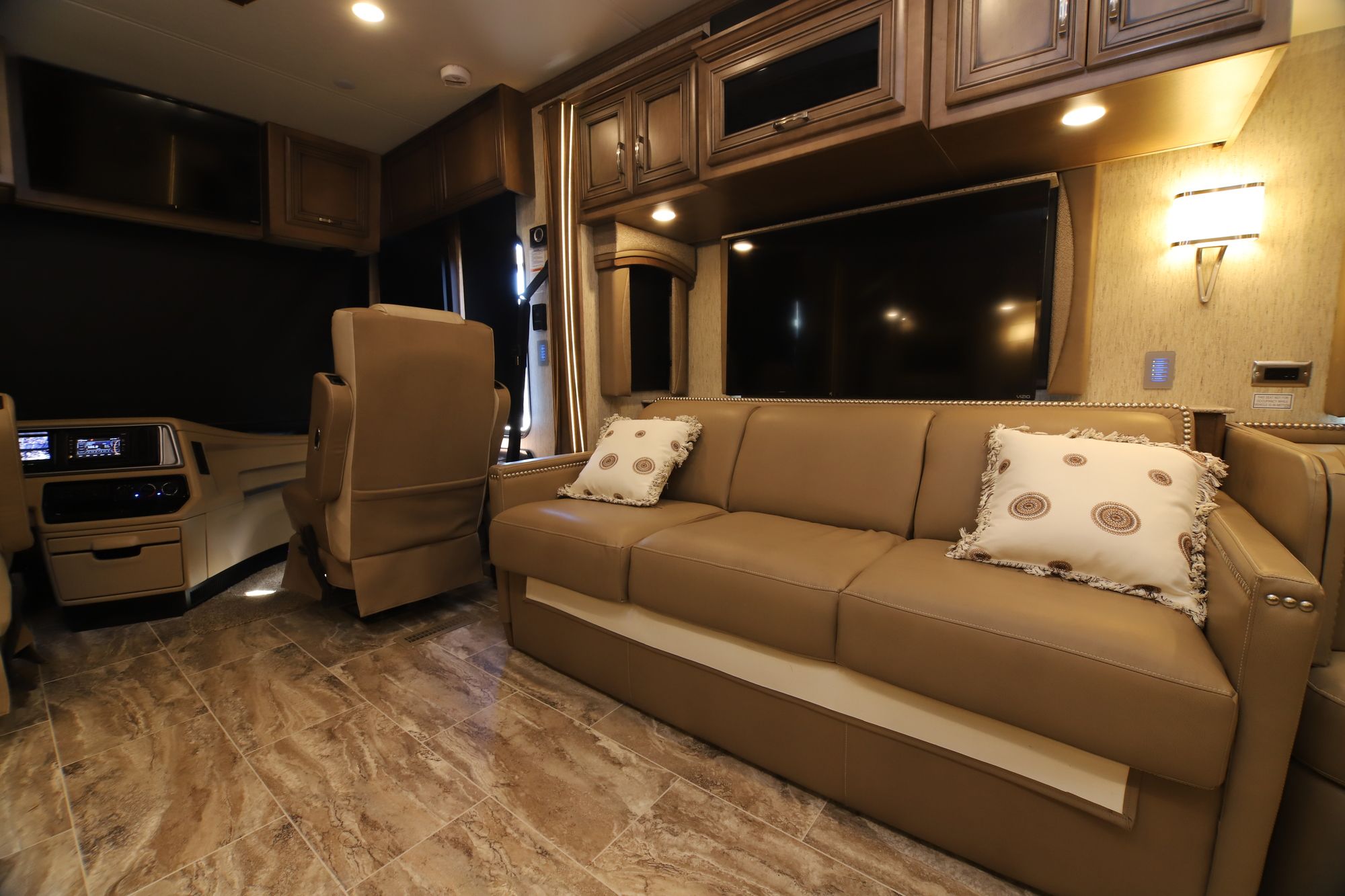 New 2019 Newmar Ventana Le 4002 Class A  For Sale