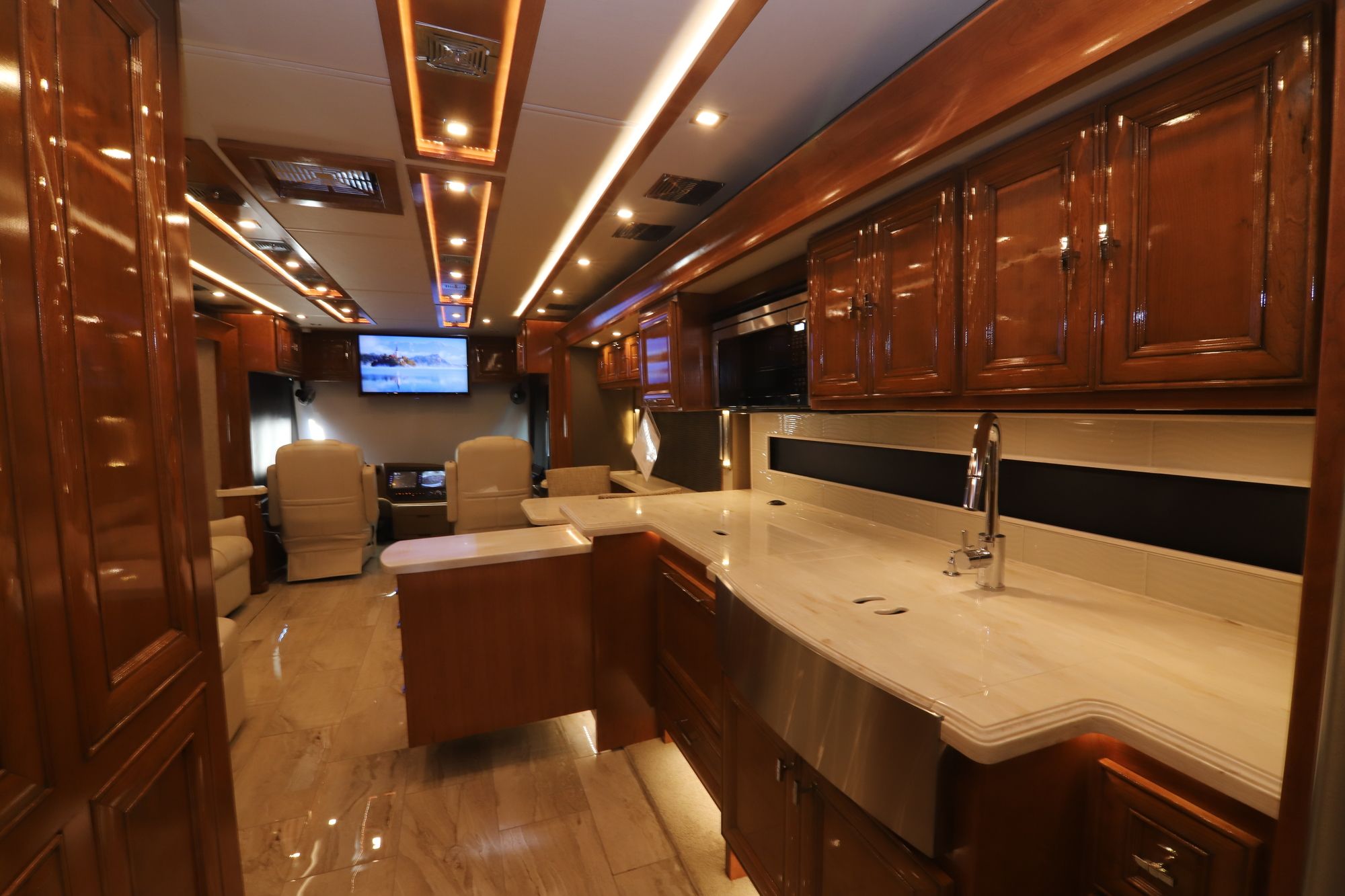 New 2019 Tiffin Motor Homes Allegro Bus 37AP Class A  For Sale