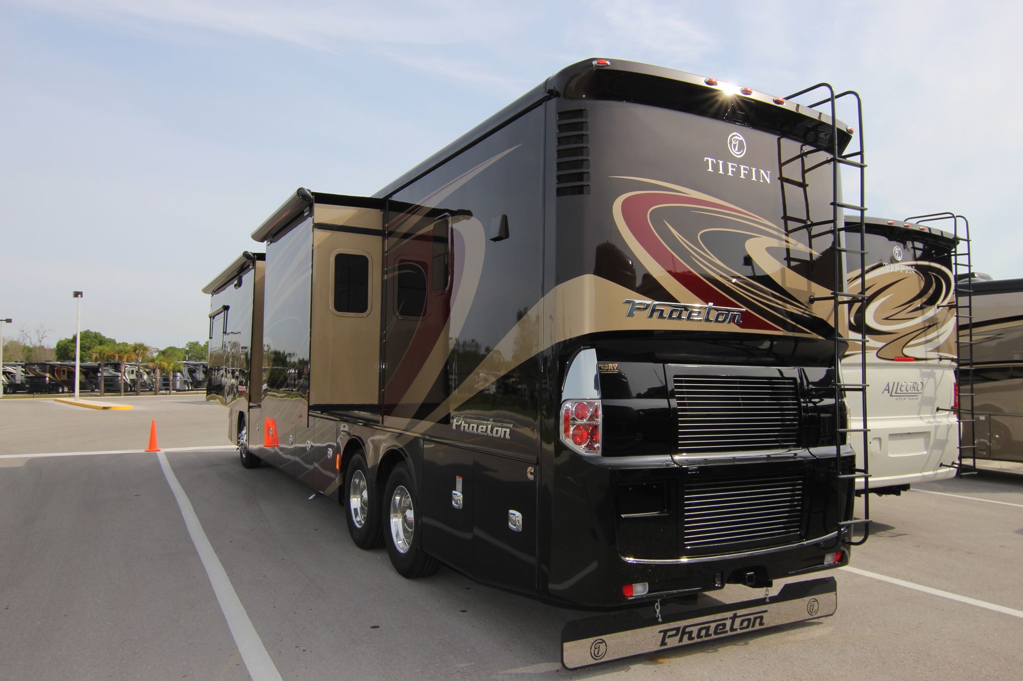 Used 2016 Tiffin Motor Homes Phaeton 44 OH Class A  For Sale