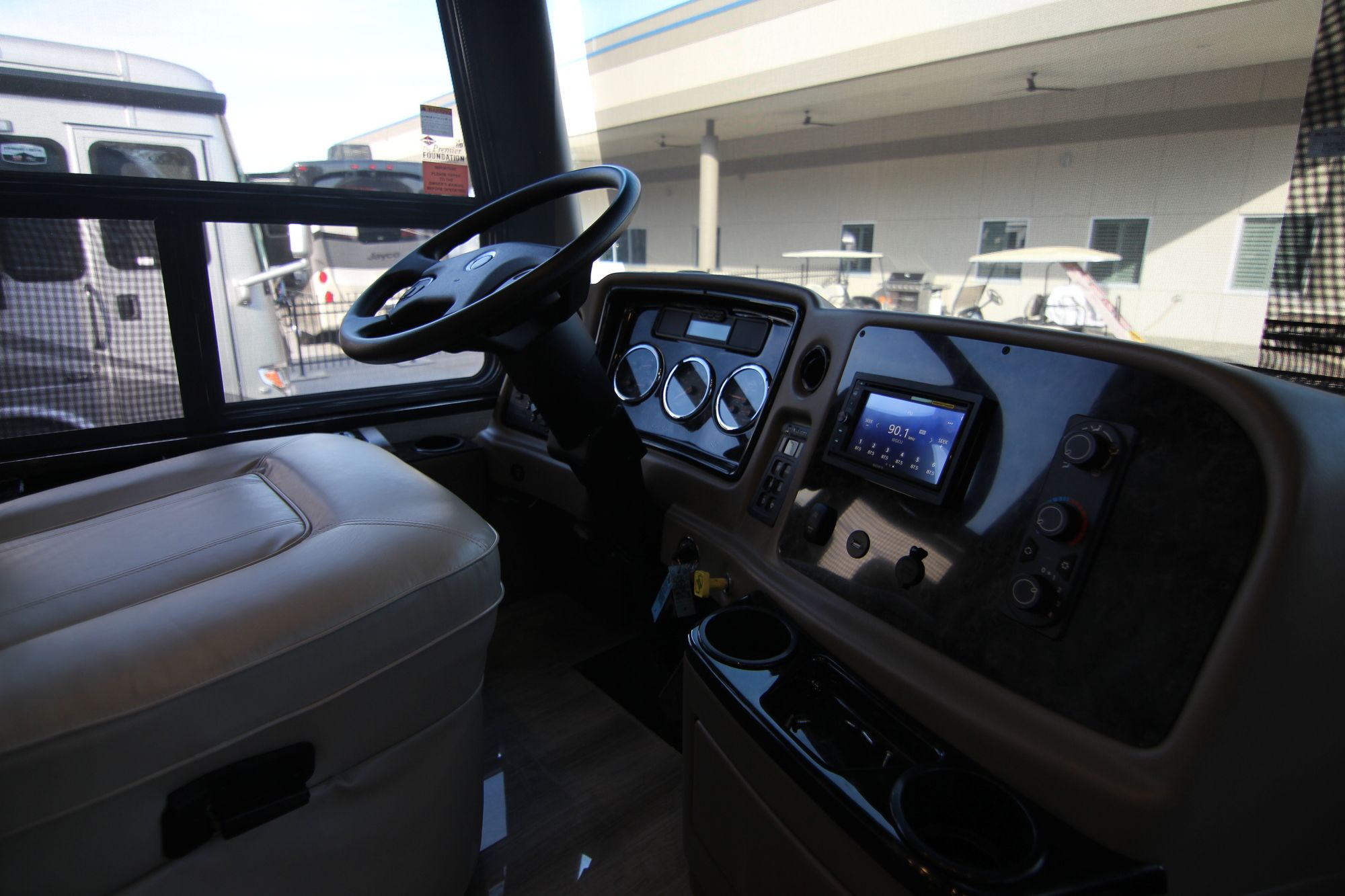 Used 2019 Entegra Reatta 37MB Class A  For Sale