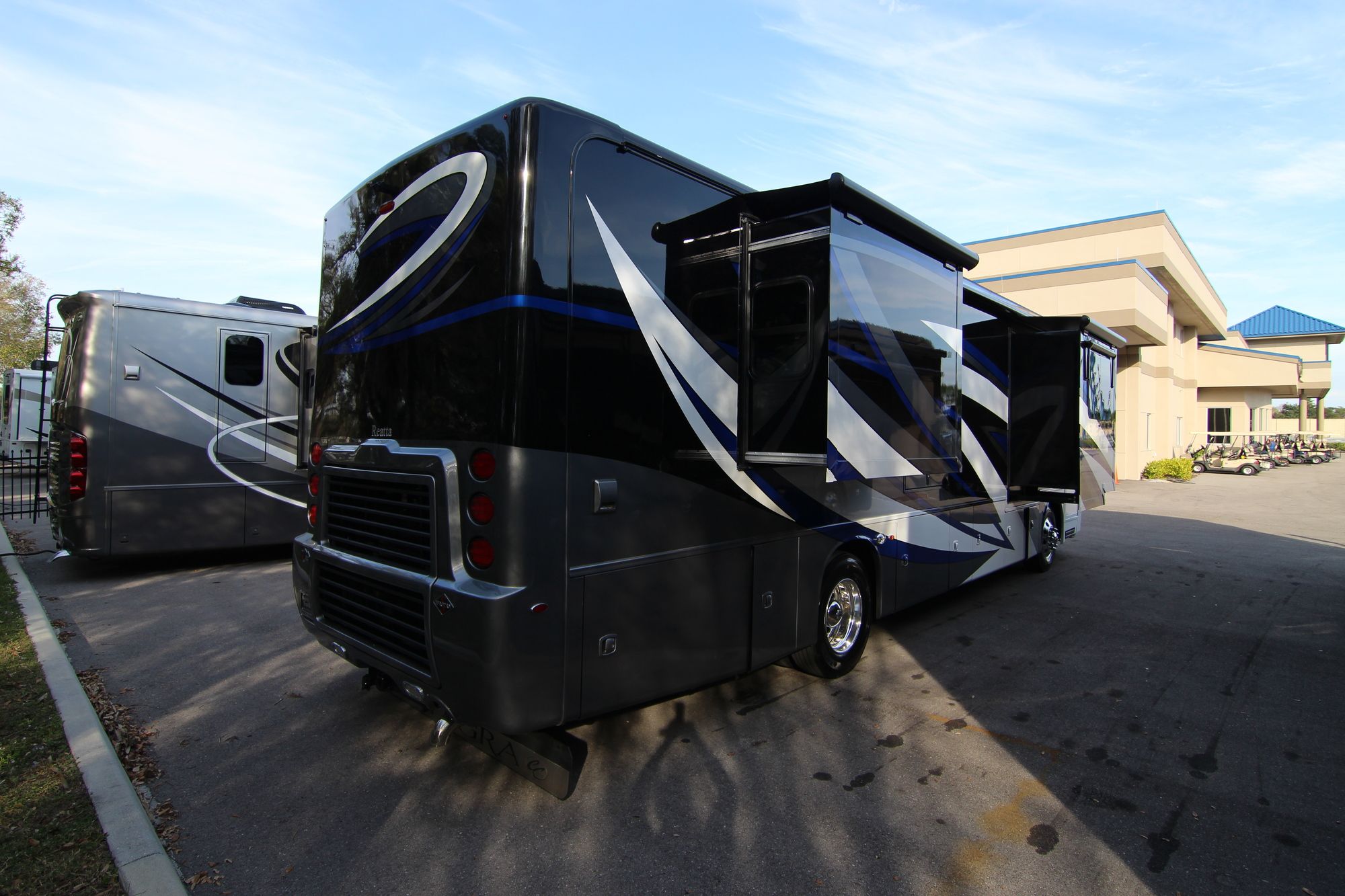 Used 2019 Entegra Reatta 37MB Class A  For Sale