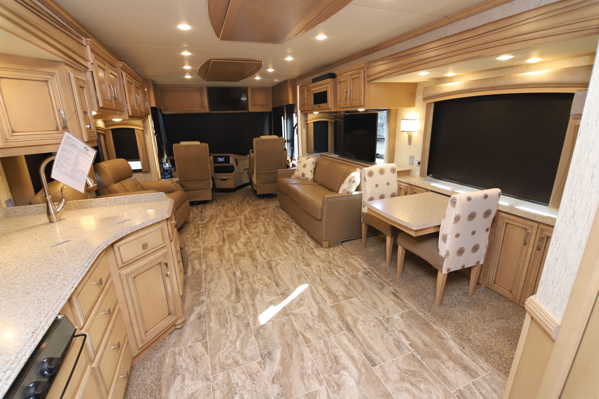 New 2019 Newmar Ventana Le 4002 Class A  For Sale