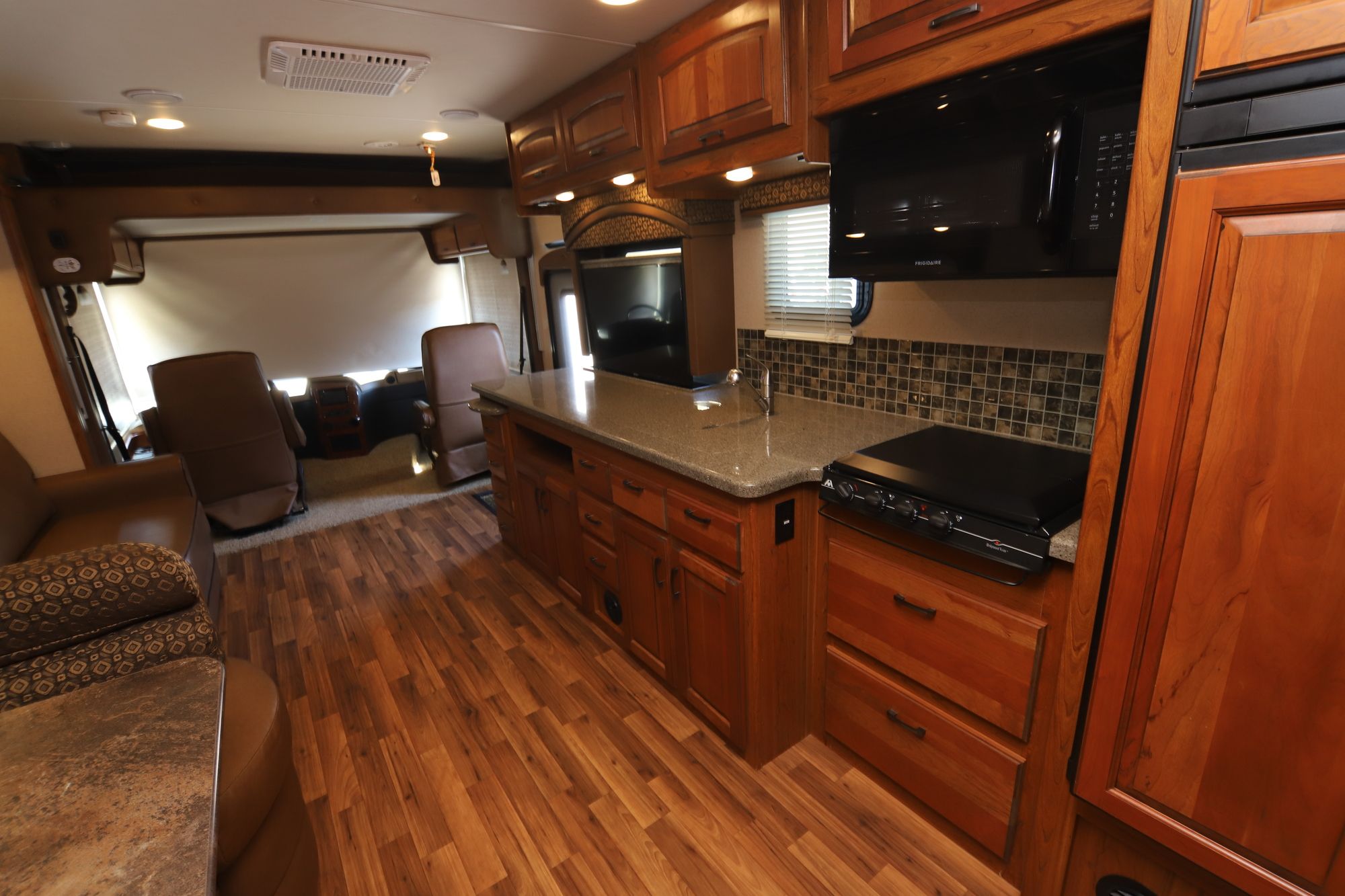 Used 2015 Jayco Precept 35UN Class A  For Sale