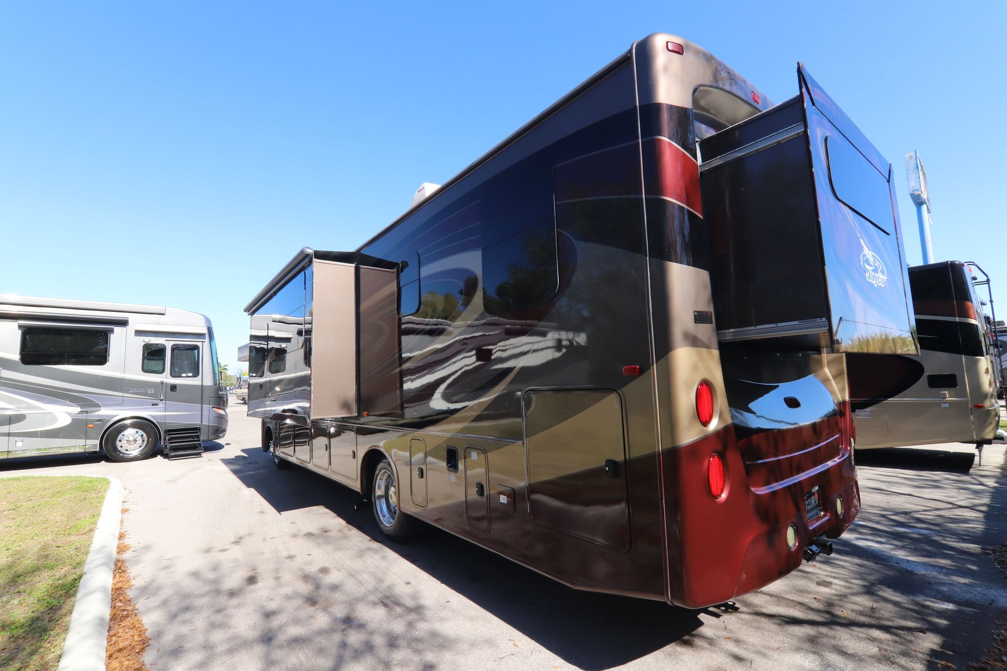 Used 2015 Jayco Precept 35UN Class A  For Sale