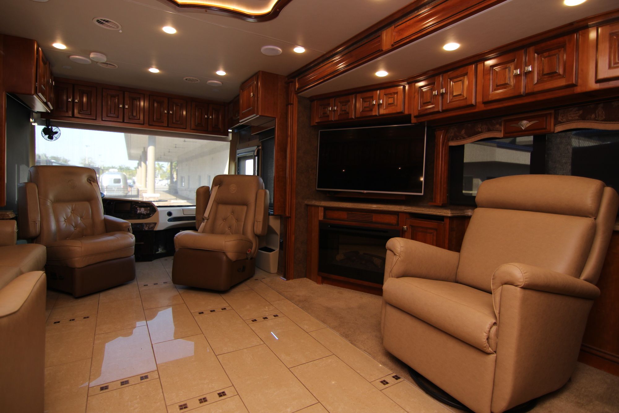 Used 2015 Tiffin Motor Homes Allegro Bus 45LP Class A  For Sale