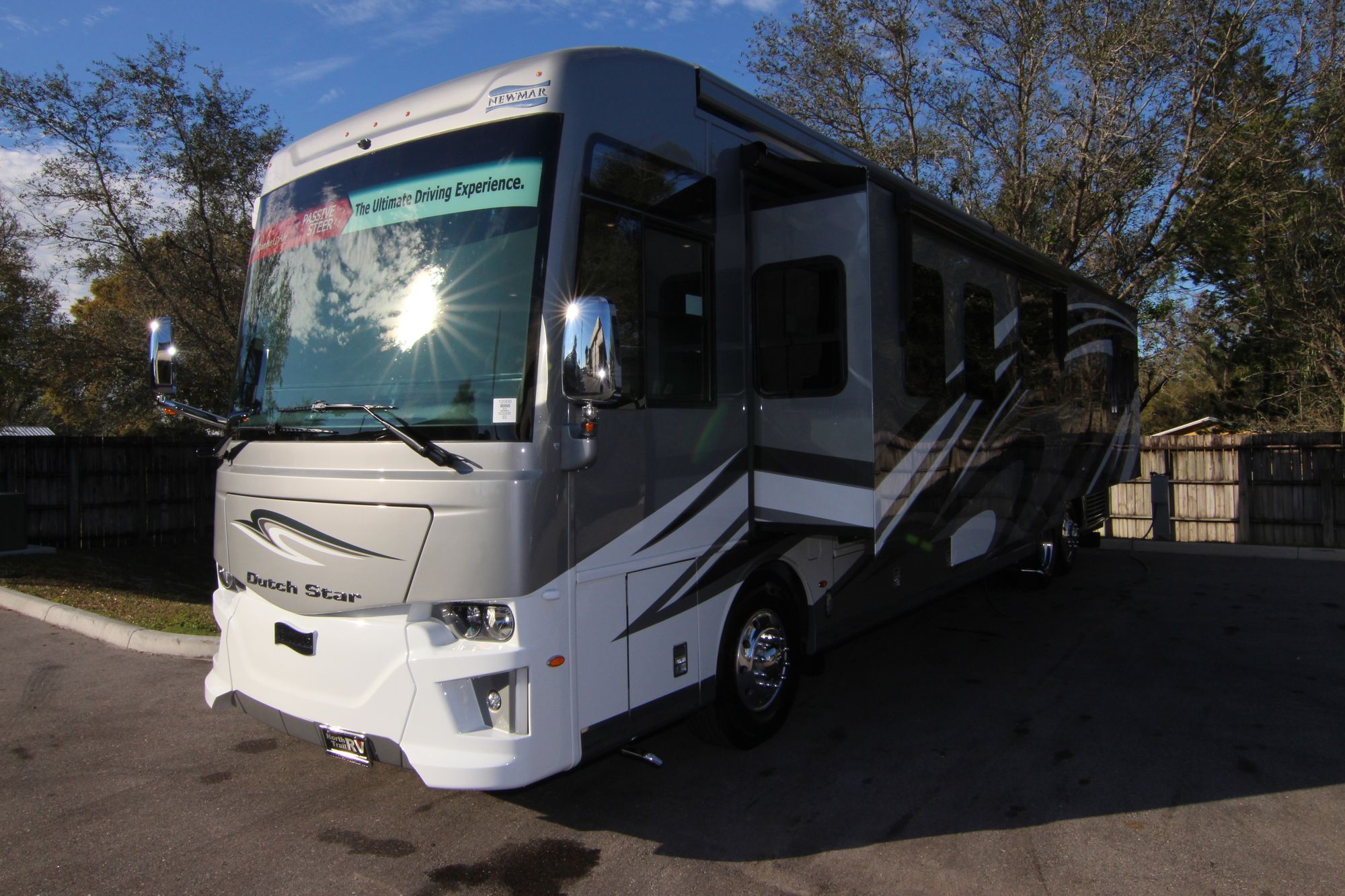 New 2019 Newmar Dutch Star 4018 Class A  For Sale