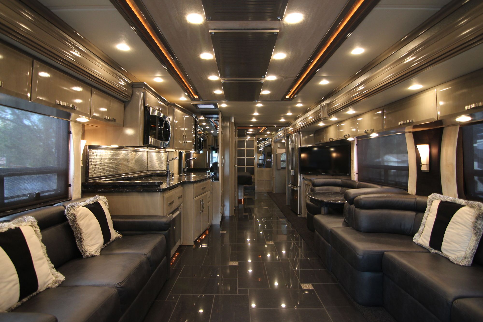 Used 2013 Newmar King Aire 4584 Class A  For Sale