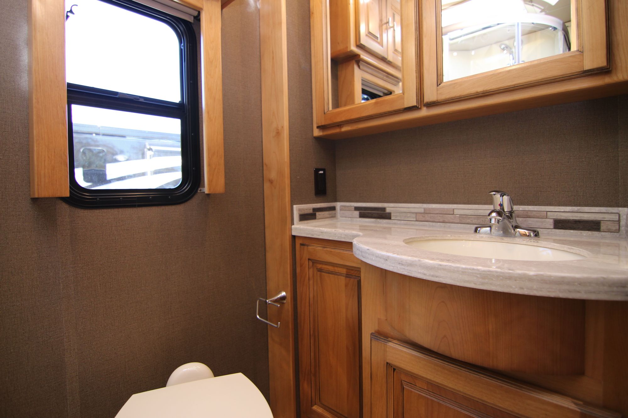 New 2019 Tiffin Motor Homes Allegro Red 33AA Class A  For Sale