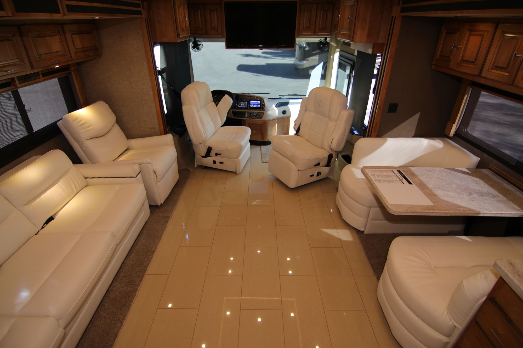 New 2019 Tiffin Motor Homes Allegro Red 33AA Class A  For Sale