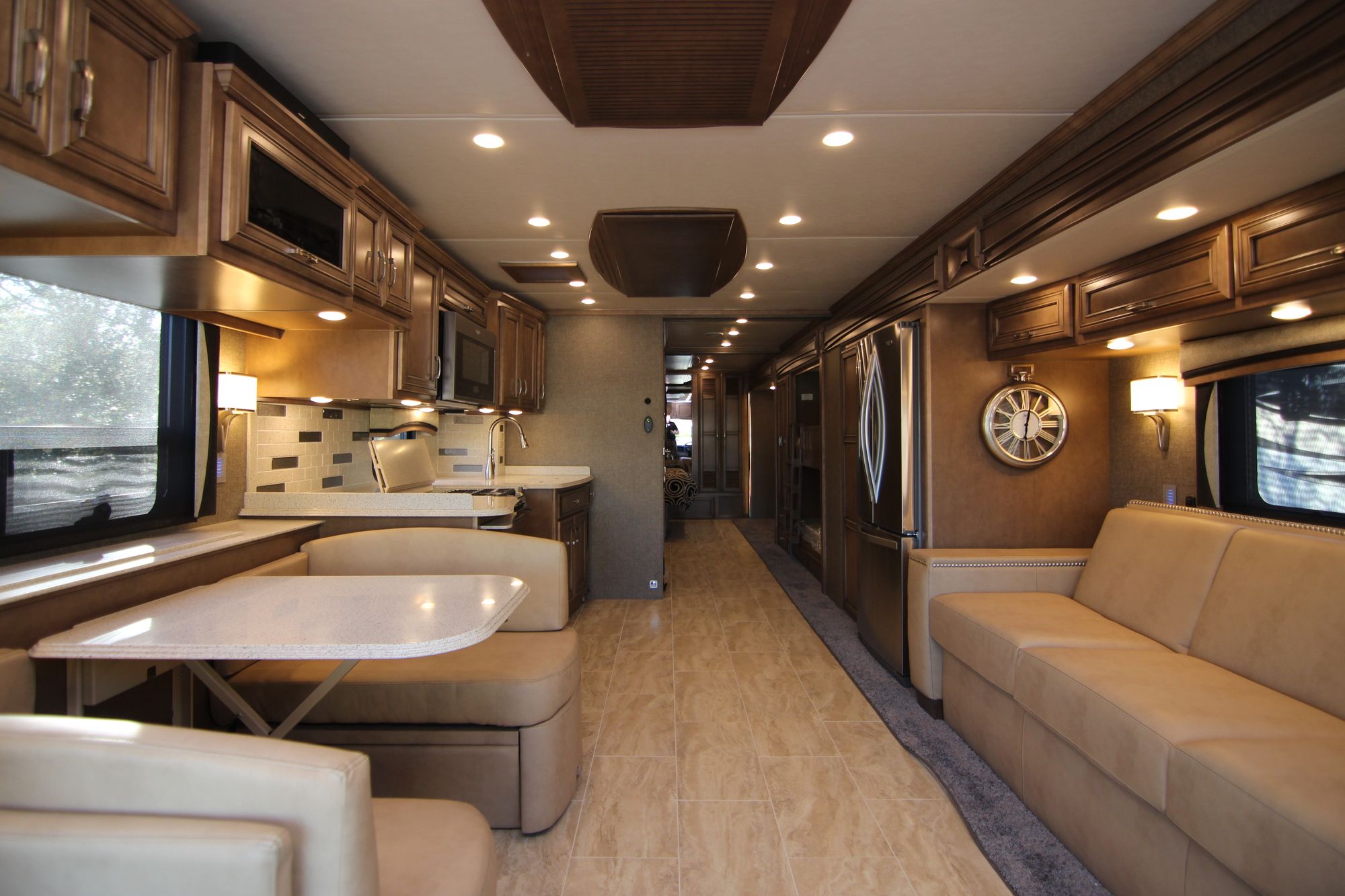 New 2019 Newmar Ventana Le 4045 Class A  For Sale