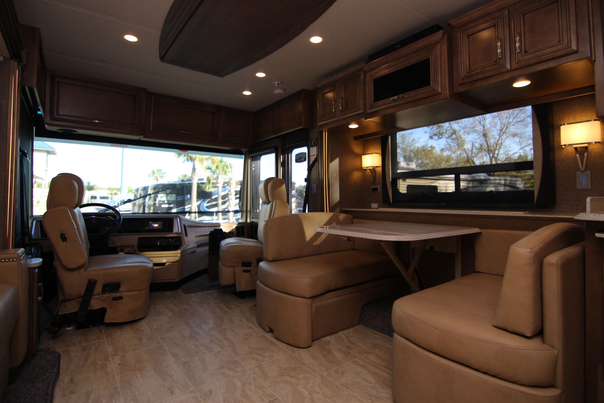 New 2019 Newmar Ventana Le 4045 Class A  For Sale