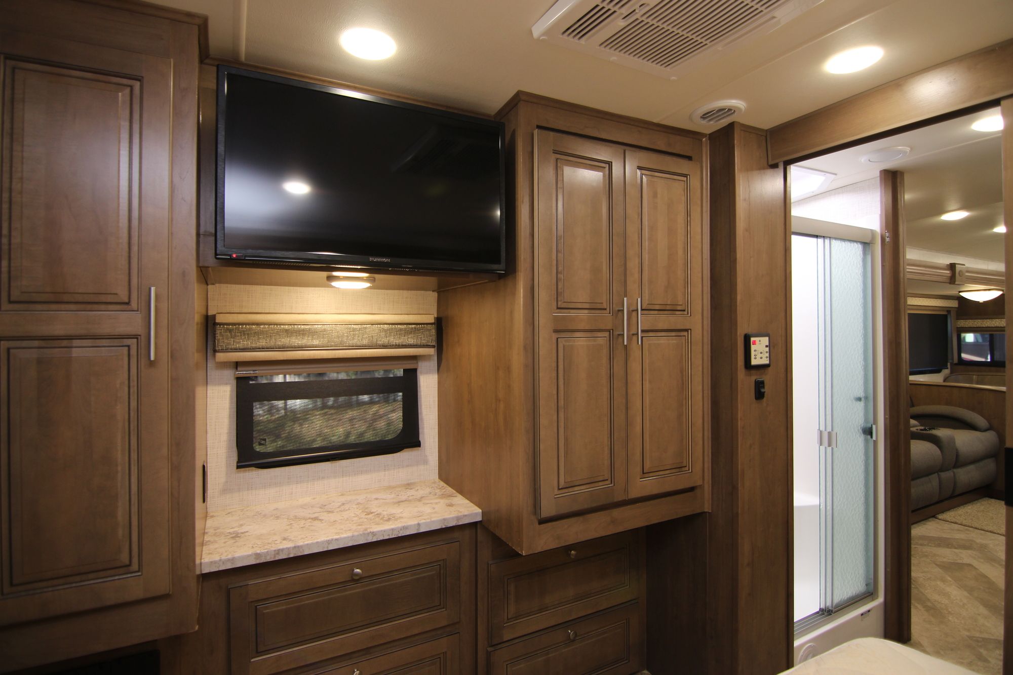 Used 2018 Forest River Georgetown 31L Class A  For Sale