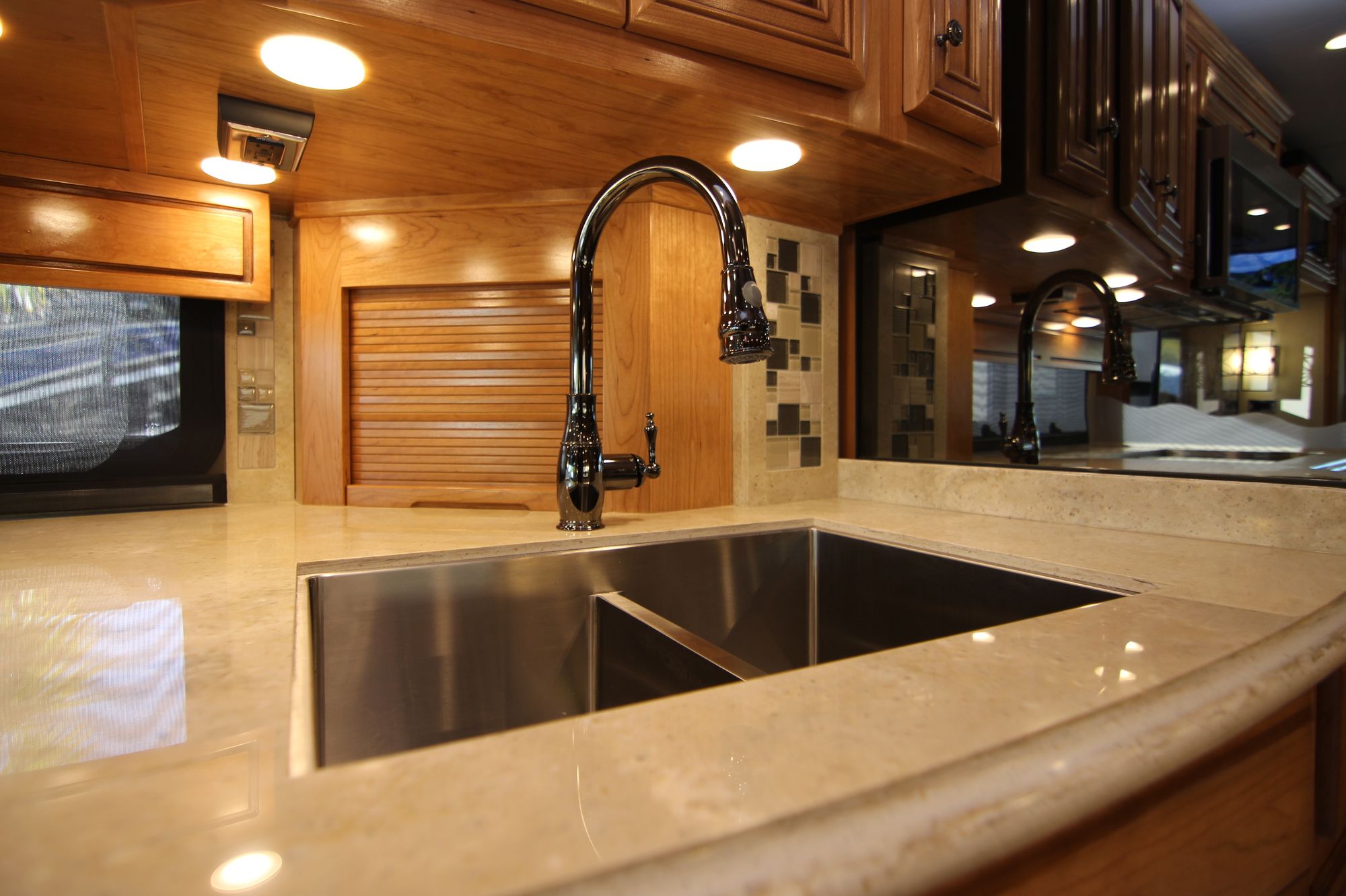 New 2019 Newmar Dutch Star 3736 Class A  For Sale