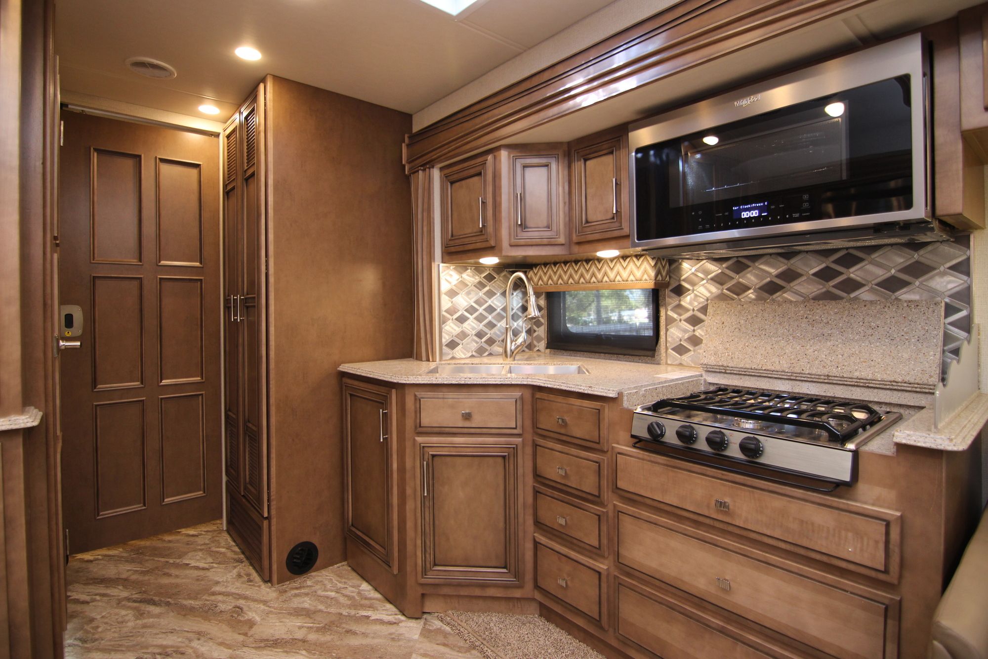 New 2019 Newmar Canyon Star 3646 Class A  For Sale
