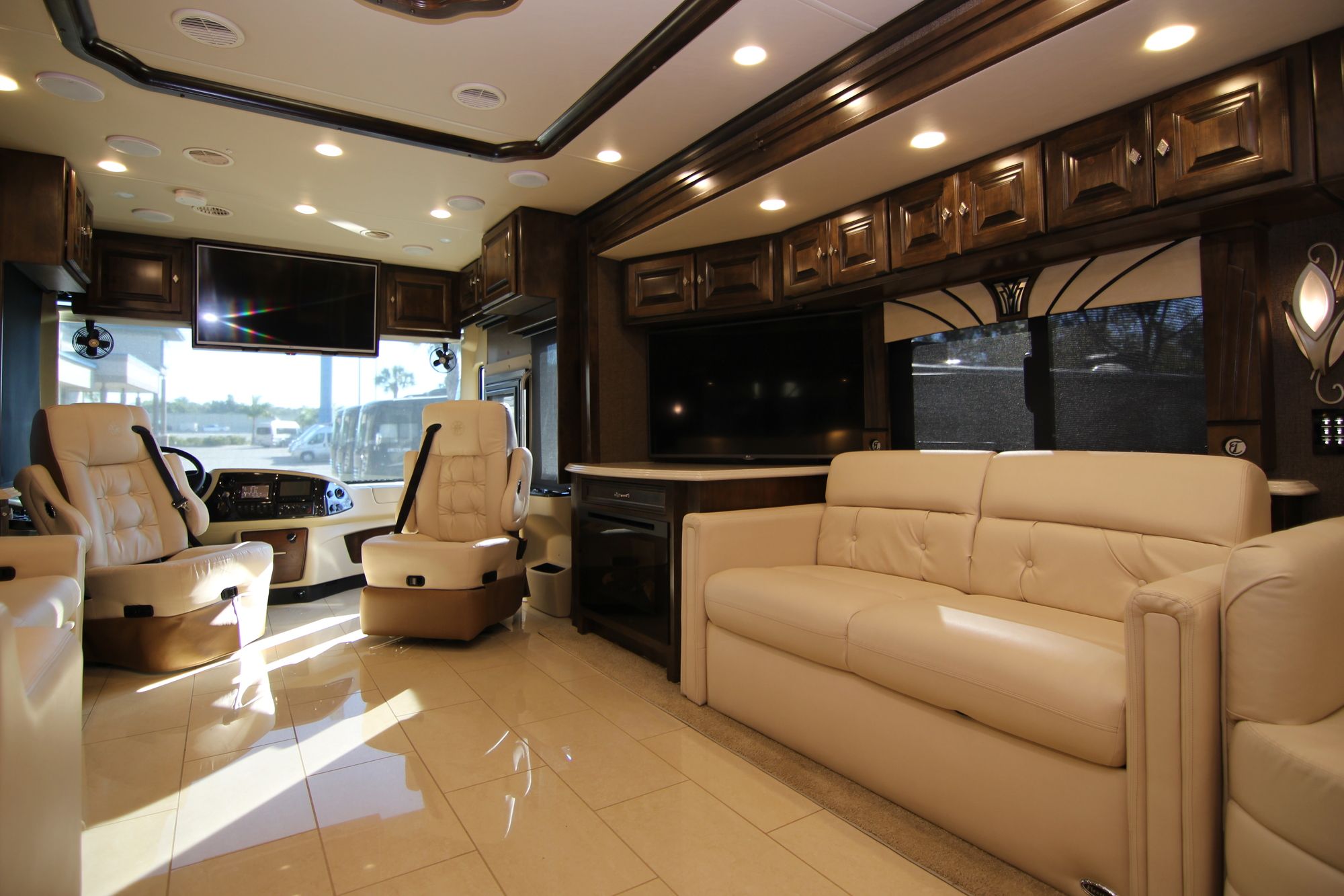 Used 2016 Tiffin Motor Homes Phaeton 44 OH Class A  For Sale