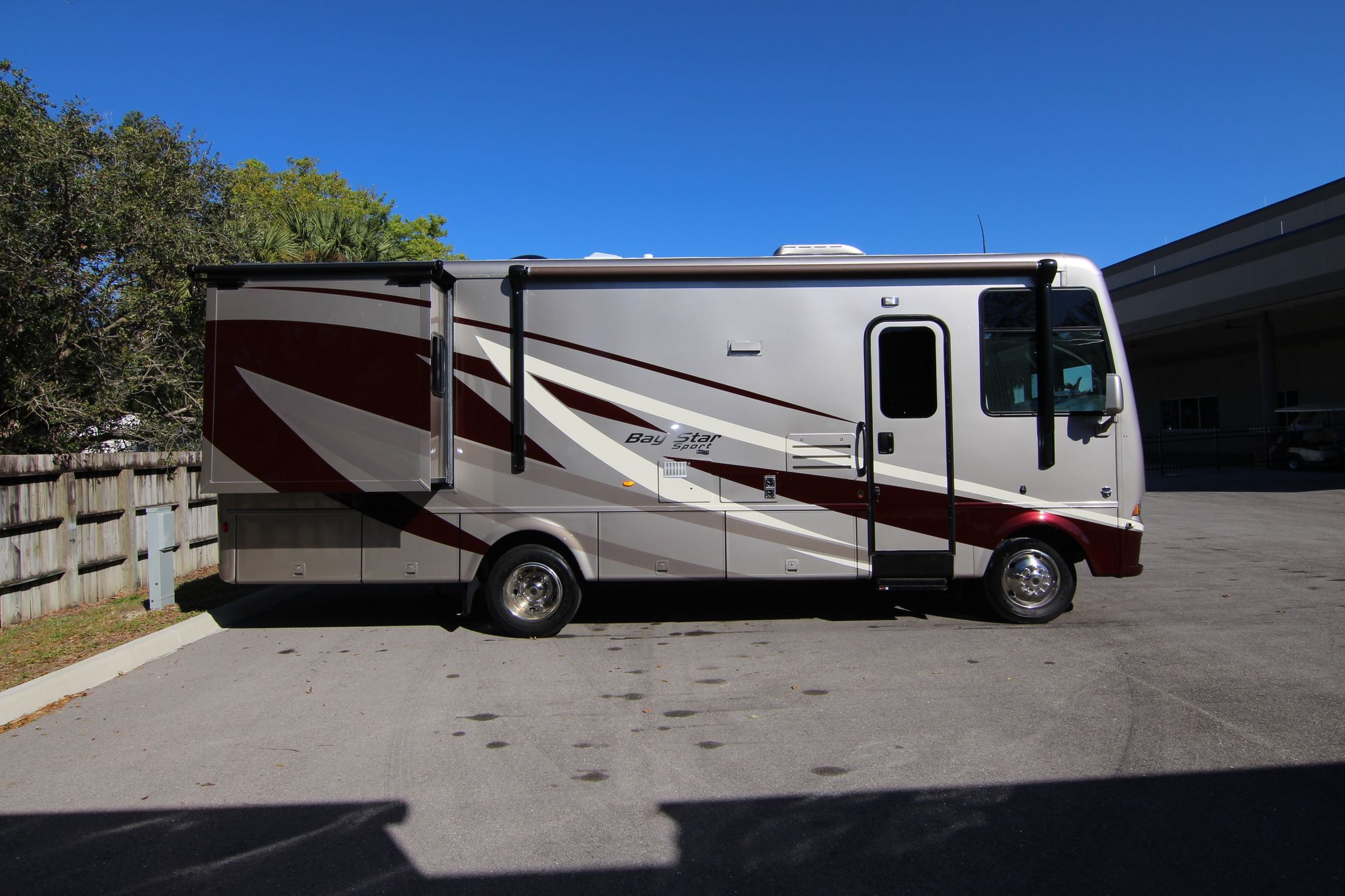 New 2019 Newmar Bay Star Sport 2702 Class A  For Sale