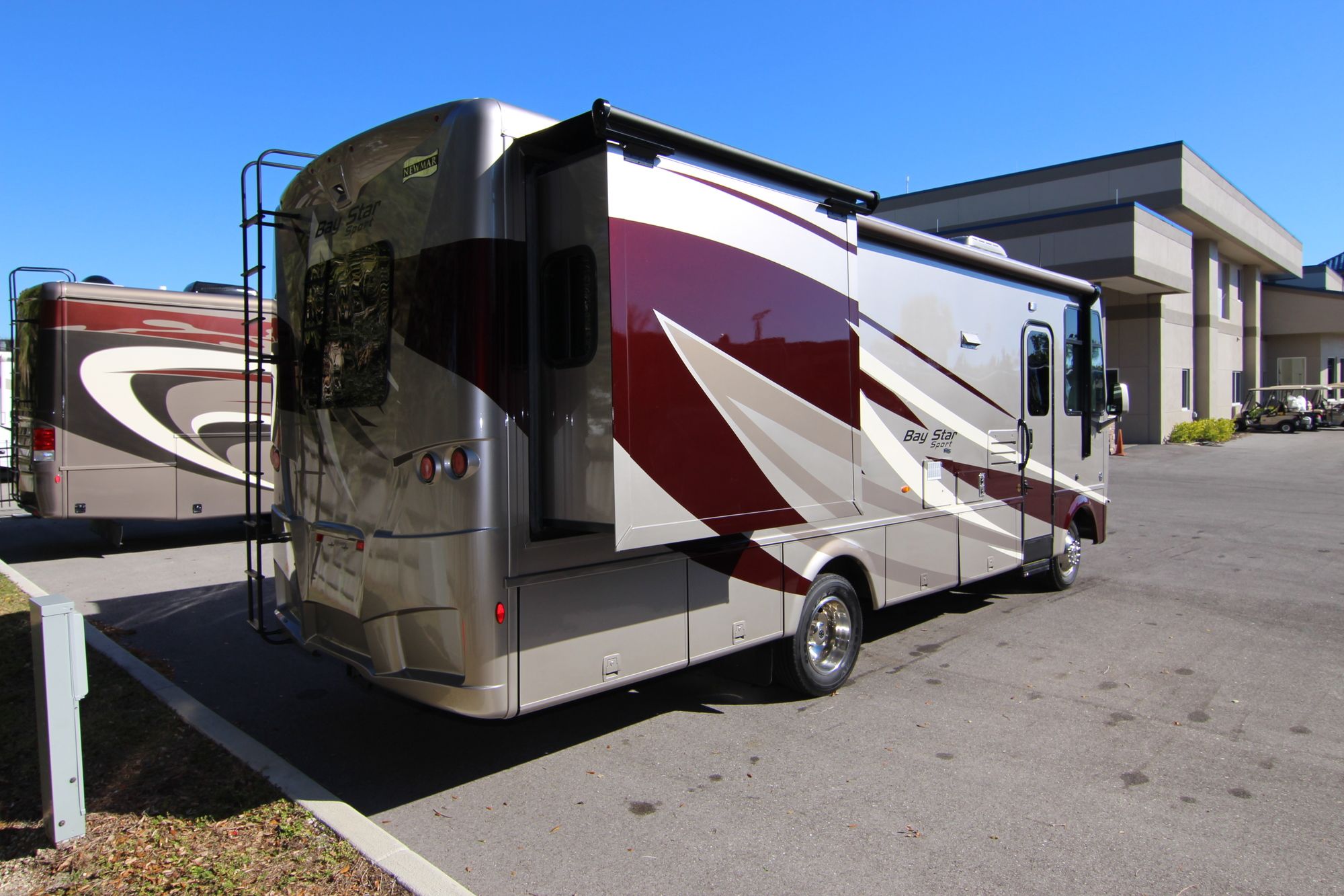 New 2019 Newmar Bay Star Sport 2702 Class A  For Sale