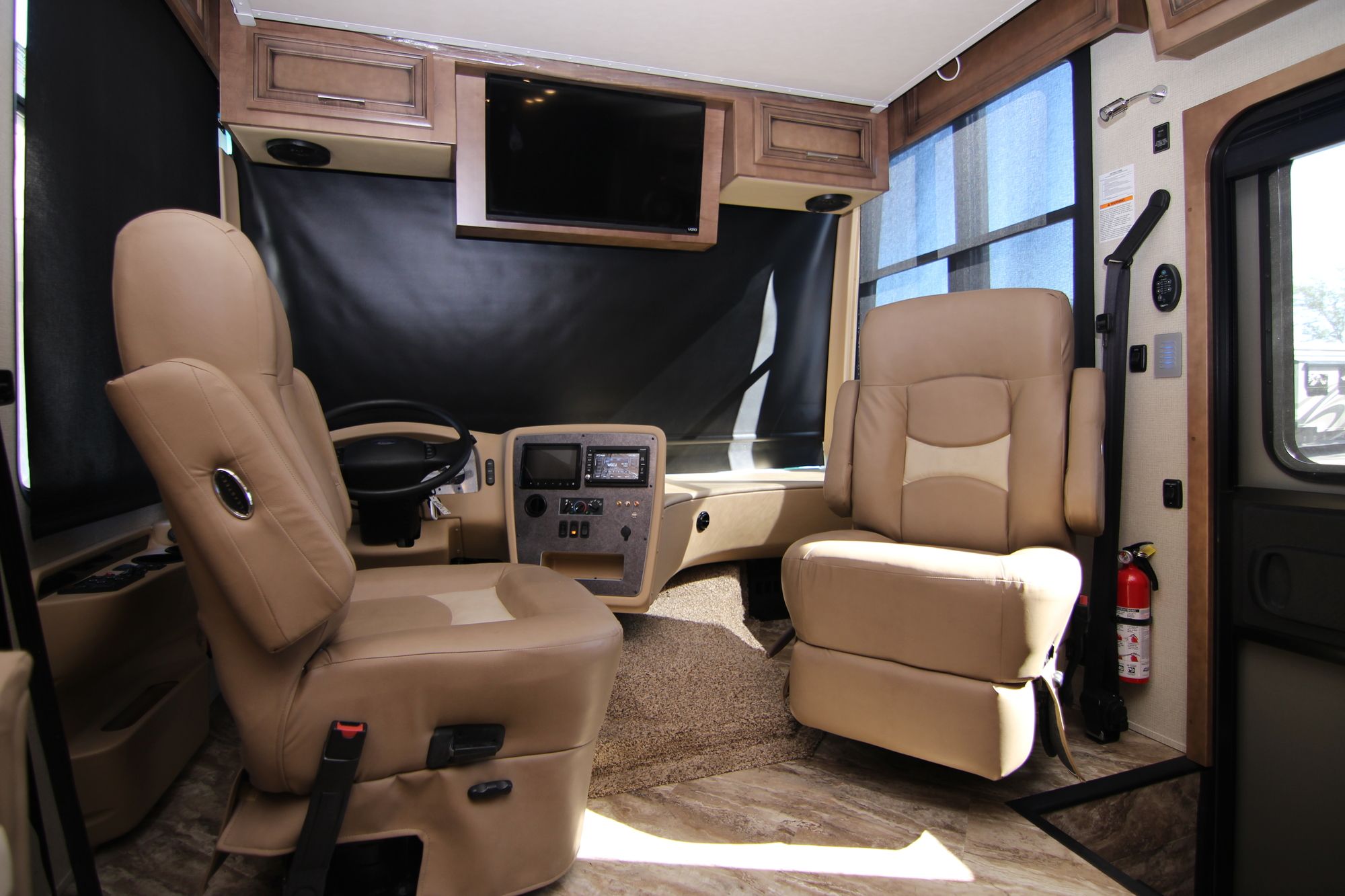 New 2019 Newmar Canyon Star 3646 Class A  For Sale