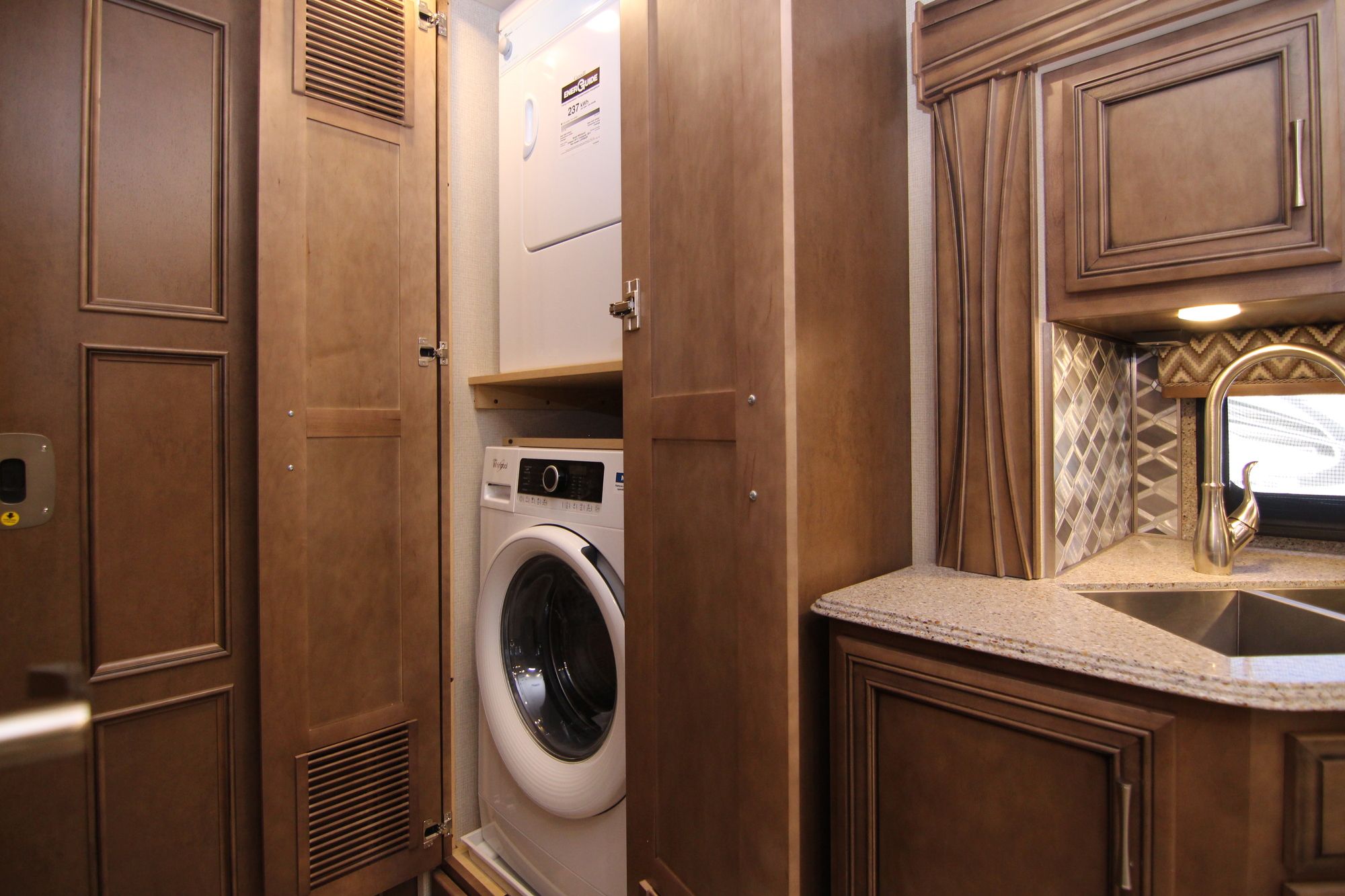 New 2019 Newmar Canyon Star 3646 Class A  For Sale