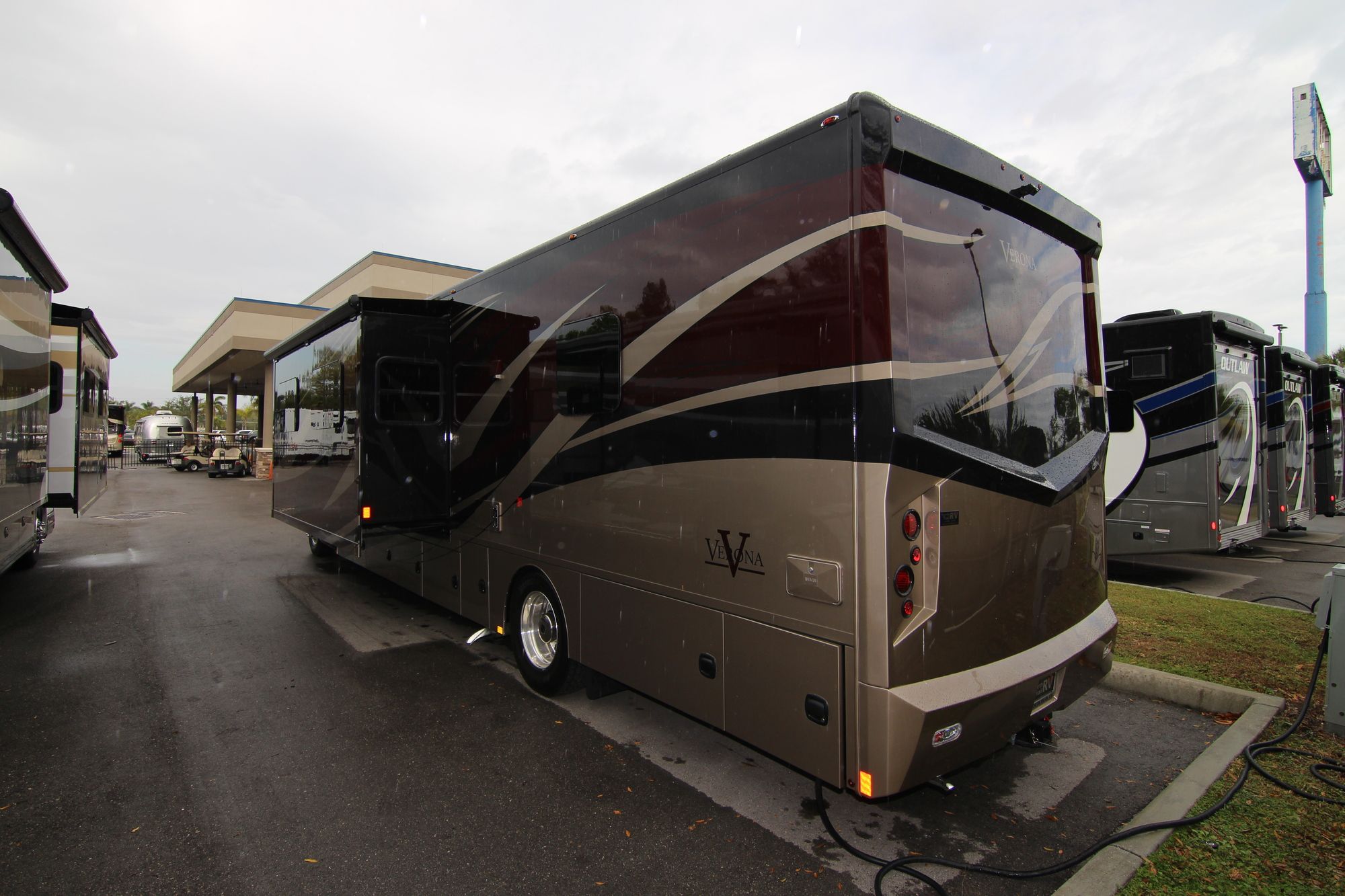 New 2019 Renegade Rv Verona 40VRB Class C  For Sale