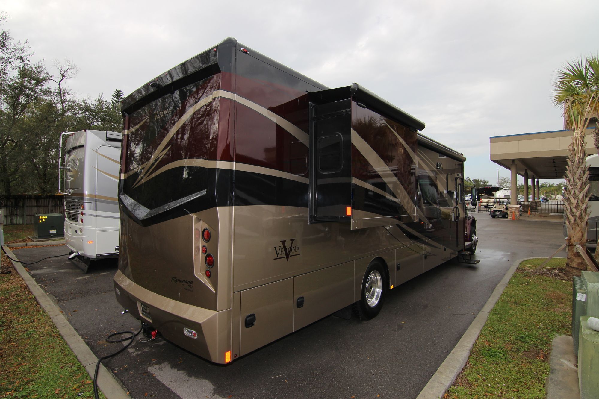 New 2019 Renegade Rv Verona 40VRB Class C  For Sale