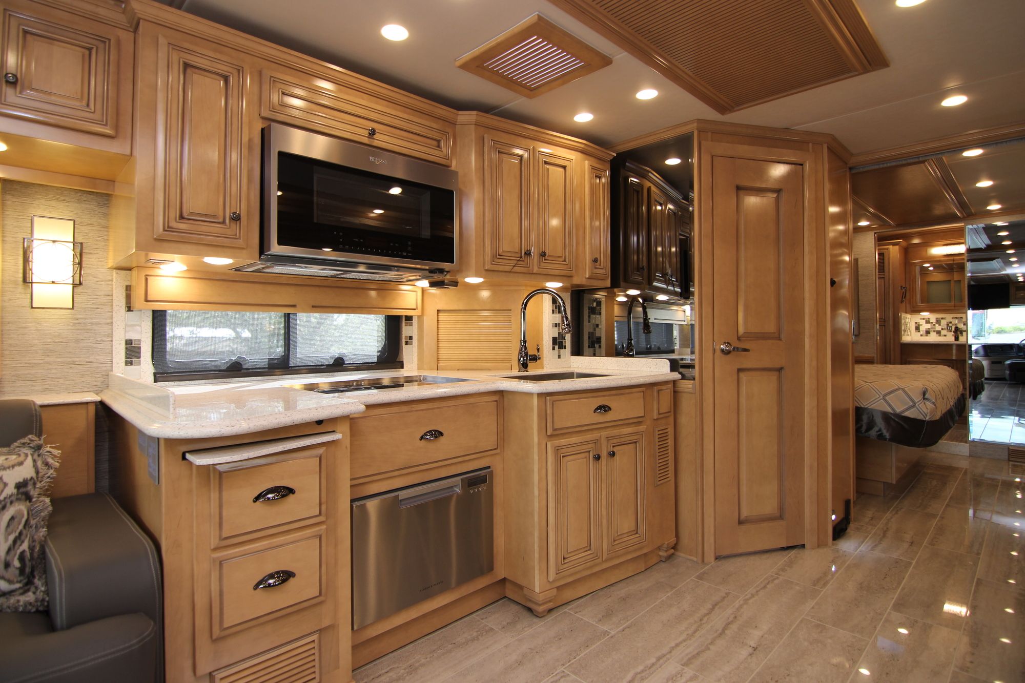 New 2019 Newmar Dutch Star 4018 Class A  For Sale