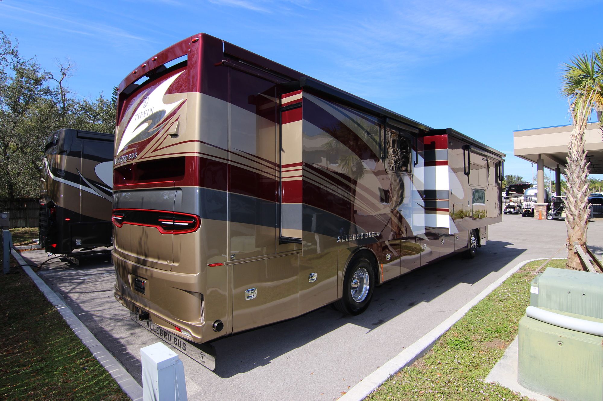 New 2019 Tiffin Motor Homes Allegro Bus 40 IP Class A  For Sale