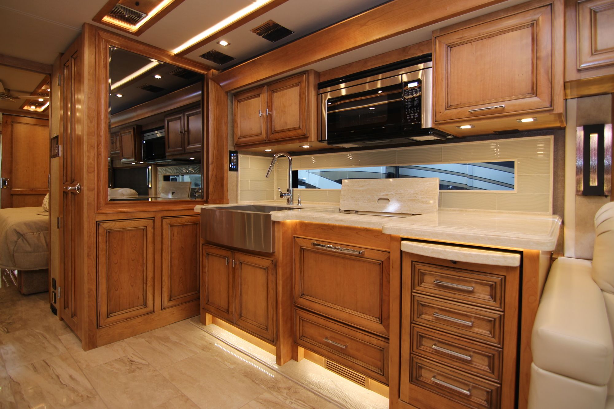 New 2019 Tiffin Motor Homes Allegro Bus 40 IP Class A  For Sale