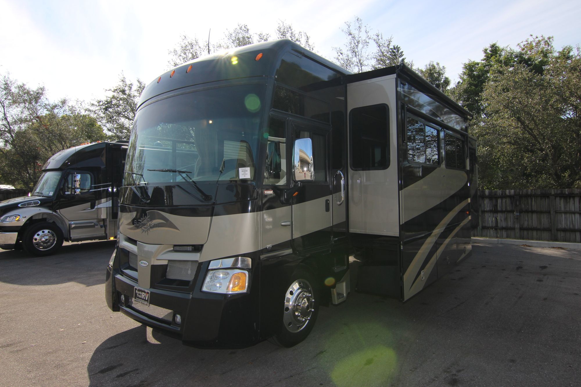 Used 2009 Itasca Suncruiser 35L Class A  For Sale