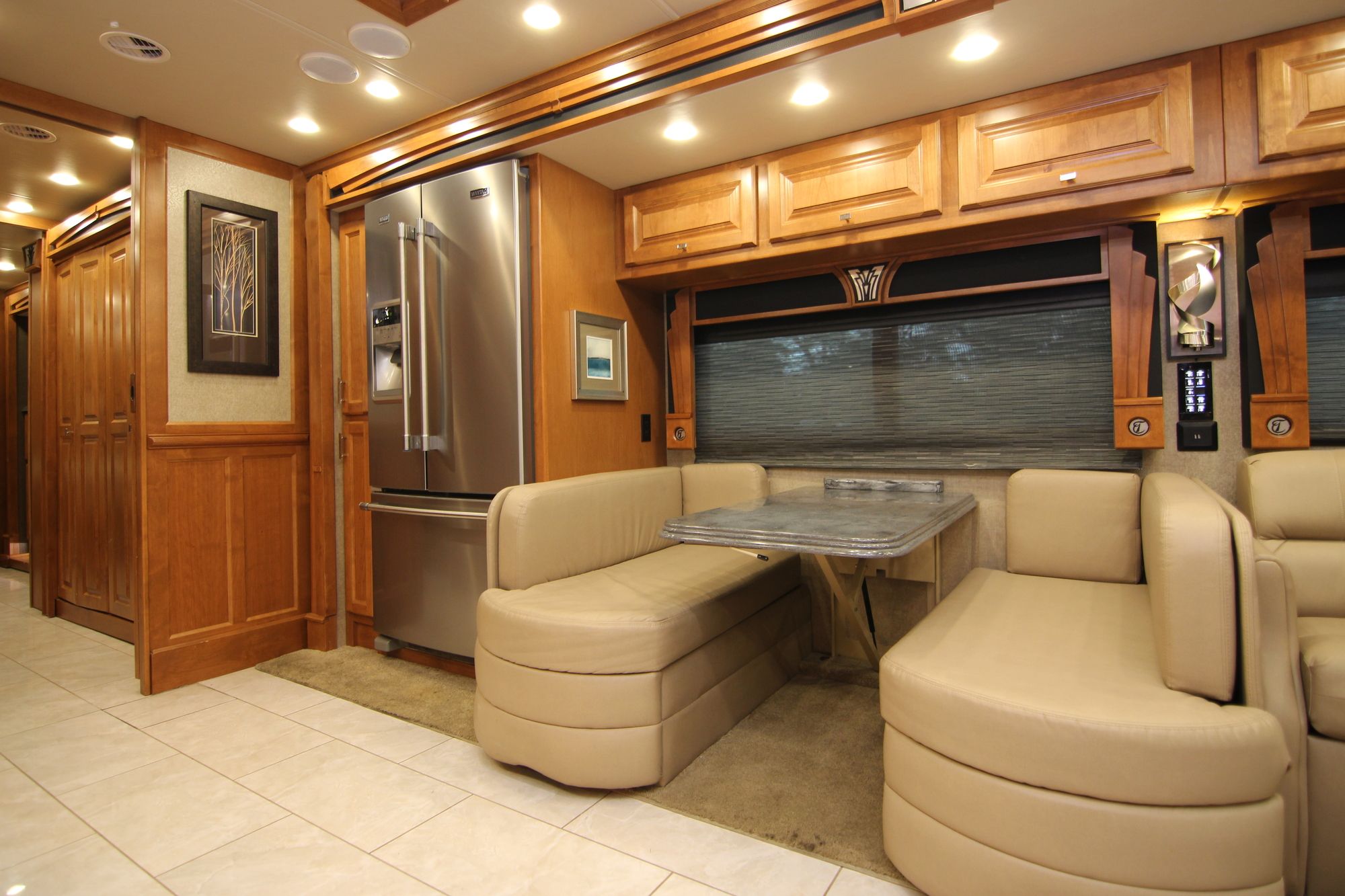 Used 2017 Tiffin Motor Homes Phaeton 40QKH Class A  For Sale