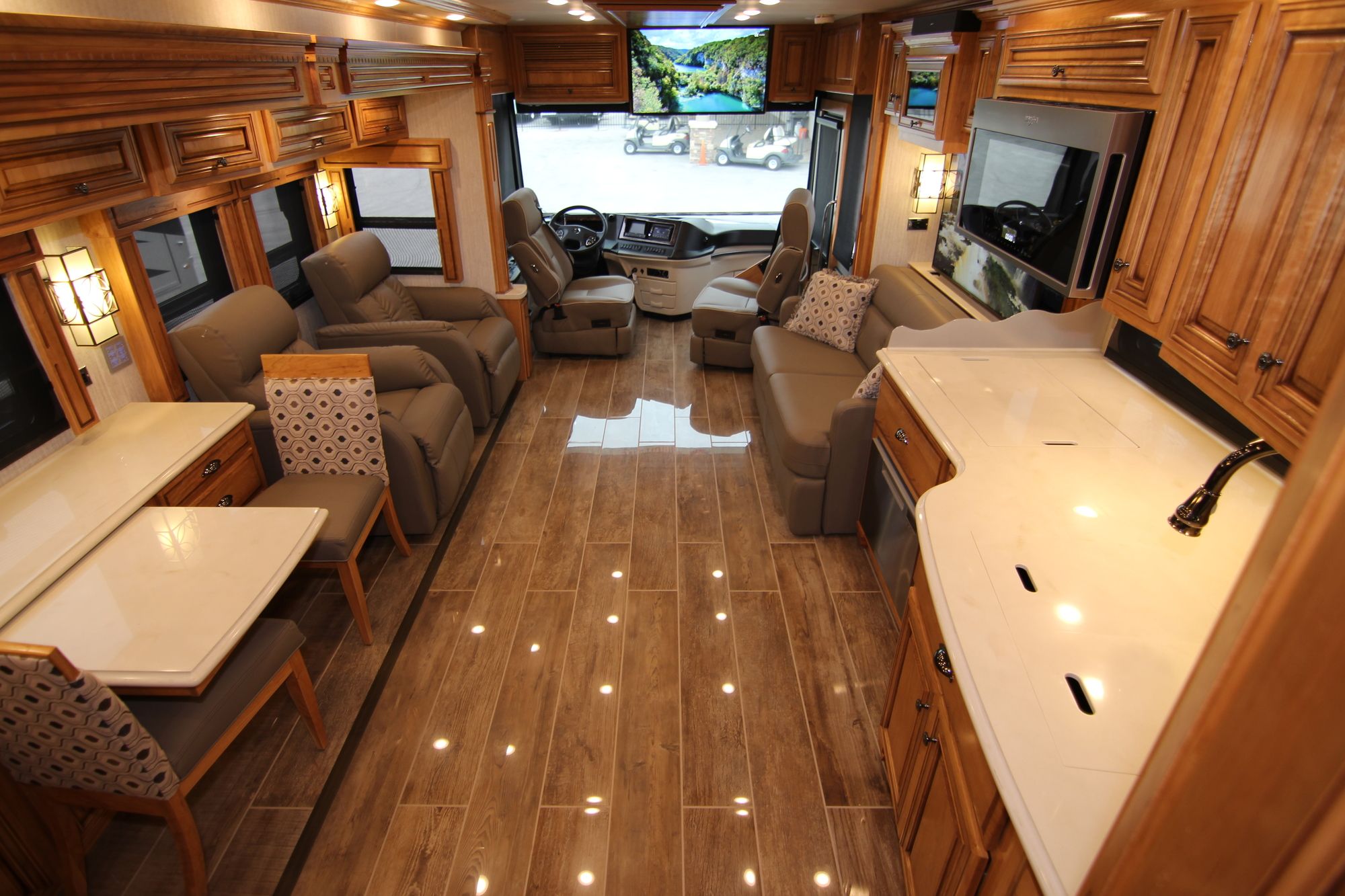 New 2019 Newmar Dutch Star 3736 Class A  For Sale