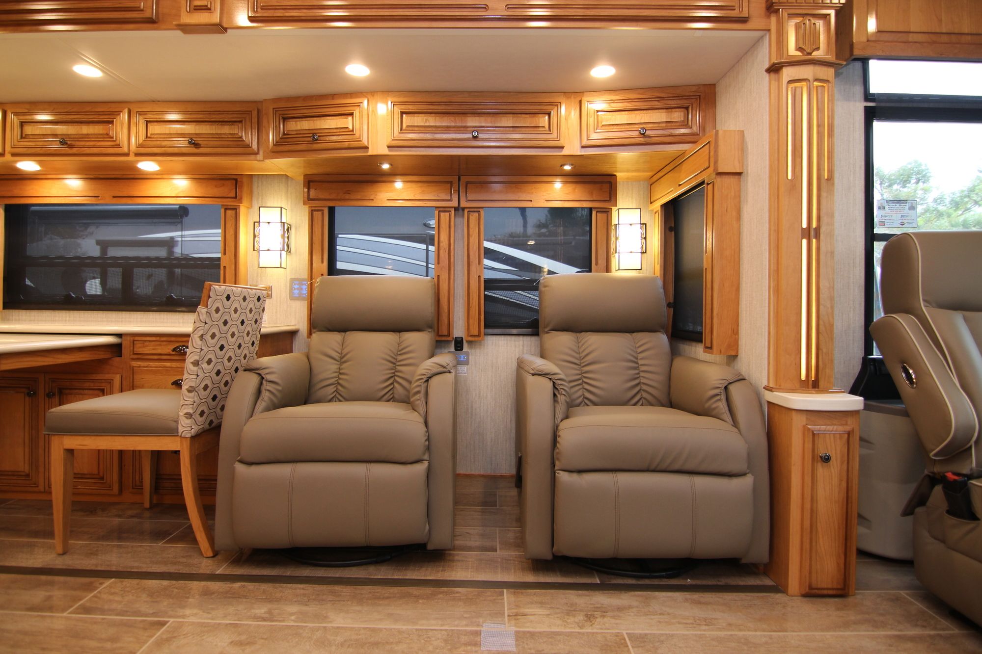 New 2019 Newmar Dutch Star 3736 Class A  For Sale