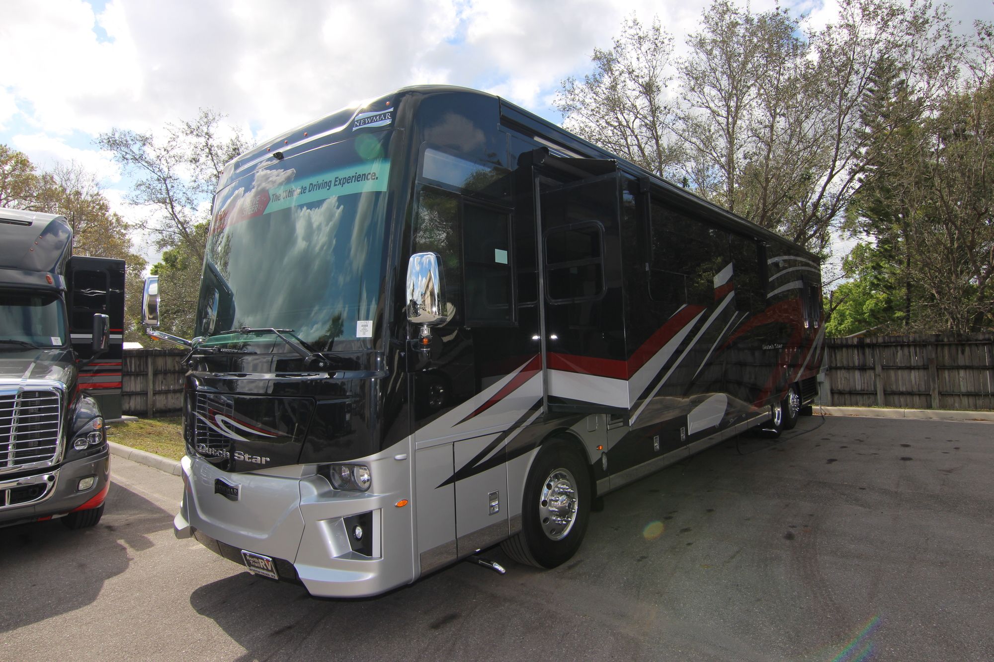 New 2019 Newmar Dutch Star 4369 Class A  For Sale