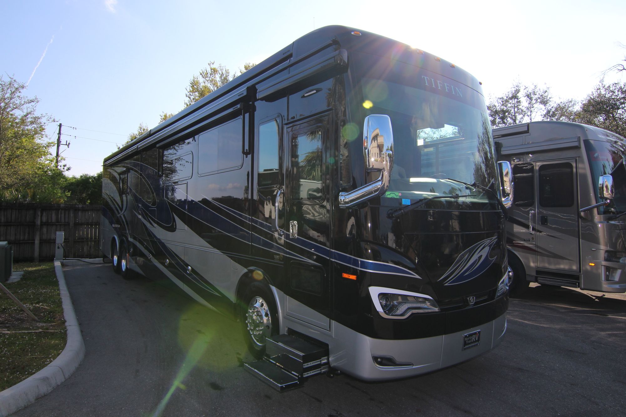 New 2019 Tiffin Motor Homes Allegro Bus 45OPP Class A  For Sale