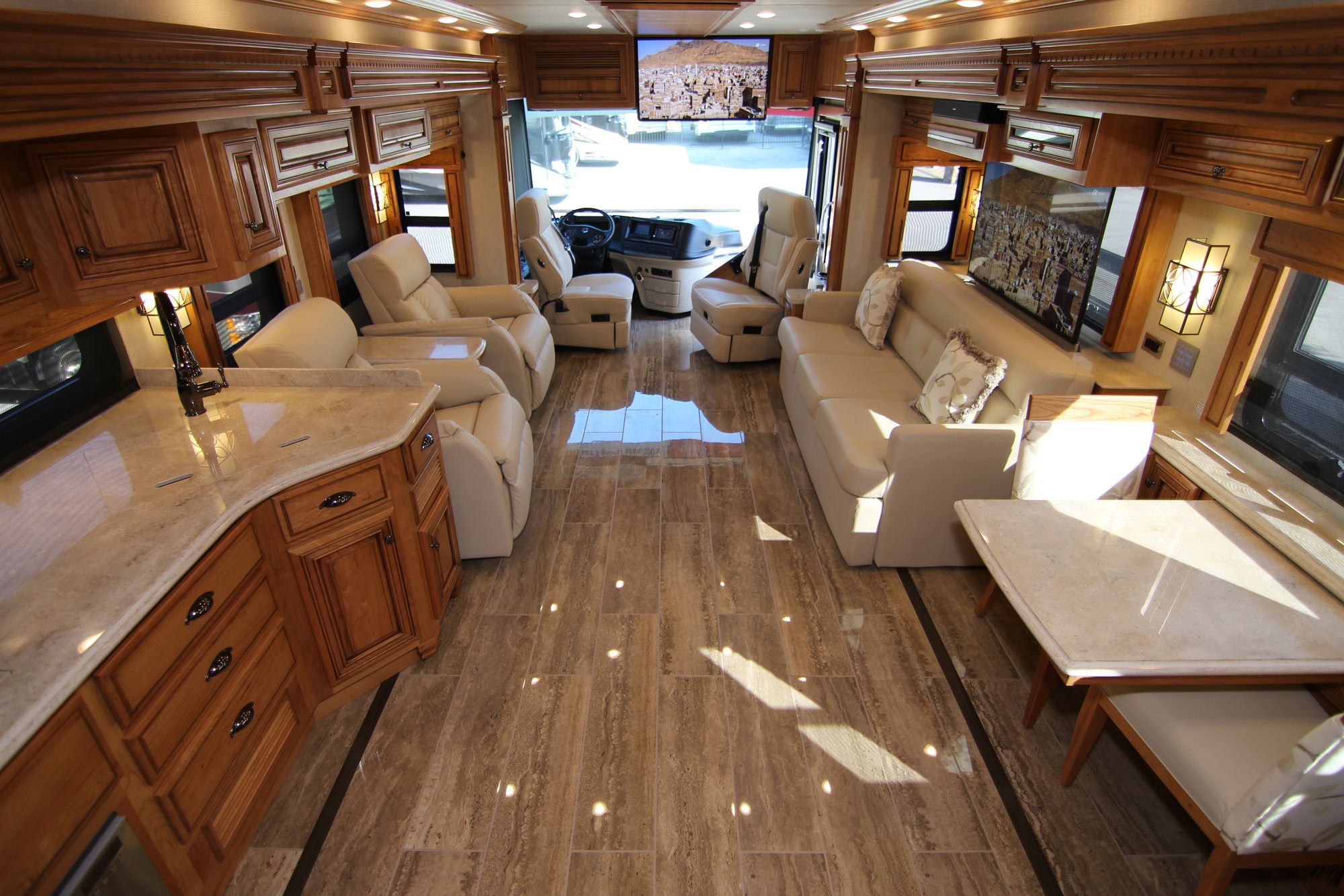 New 2019 Newmar Dutch Star 4363 Class A  For Sale