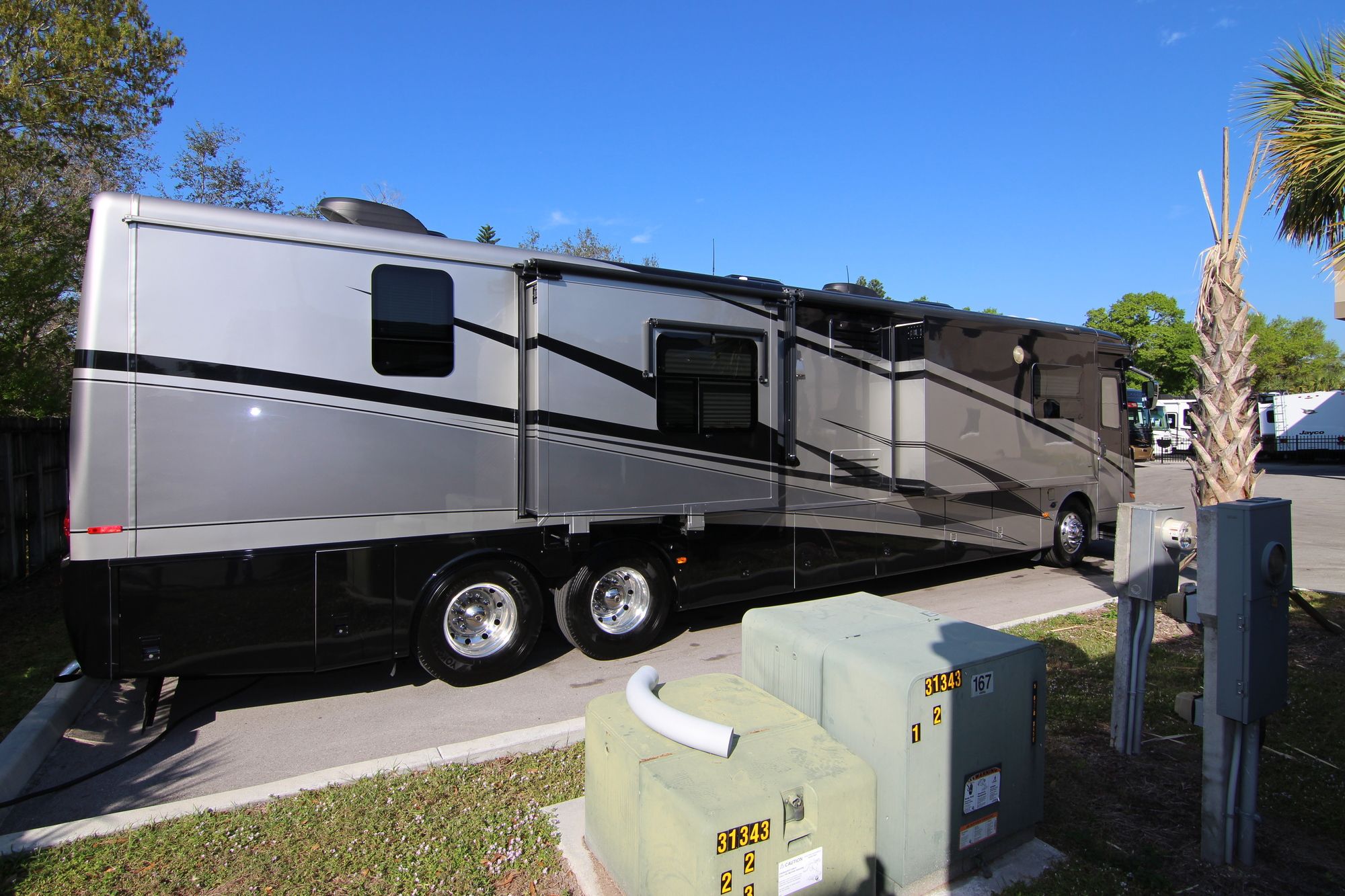 Used 2008 Newmar Mountain Aire 4528 Class A  For Sale