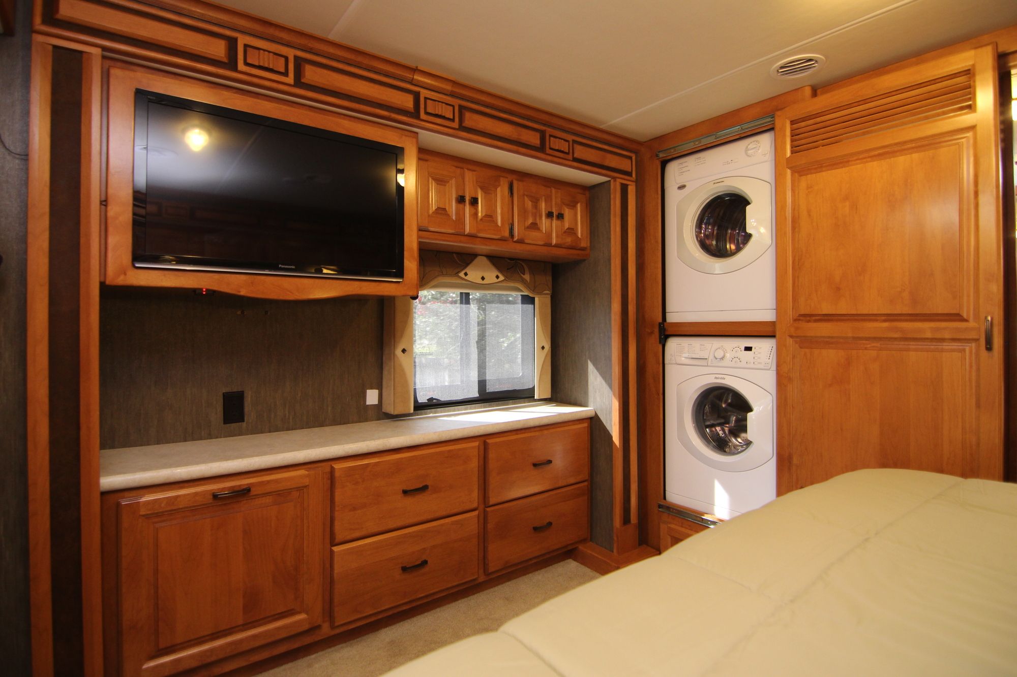 Used 2013 Tiffin Motor Homes Allegro Red 34QFA Class A  For Sale