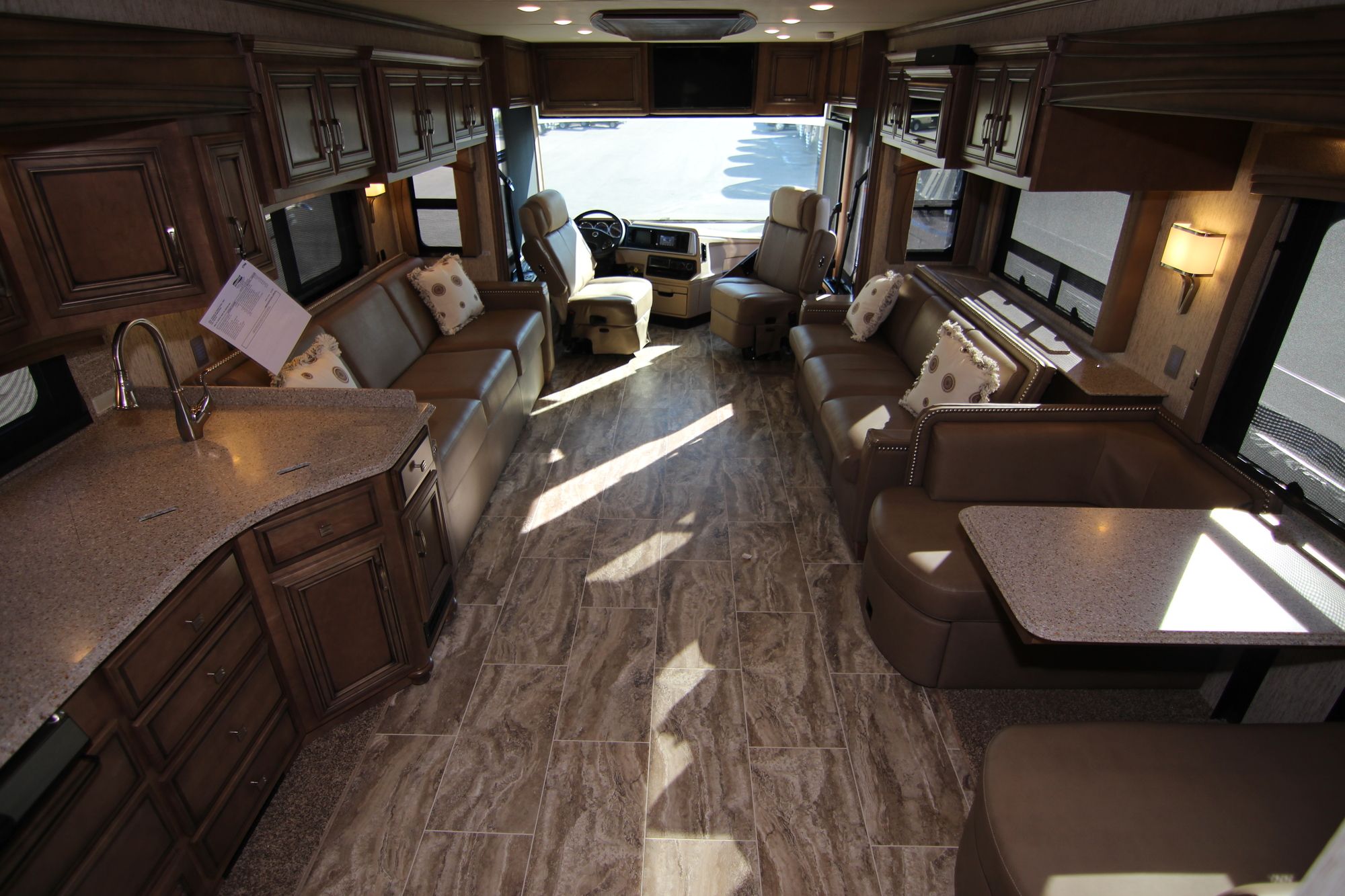 New 2019 Newmar Ventana Le 4002 Class A  For Sale