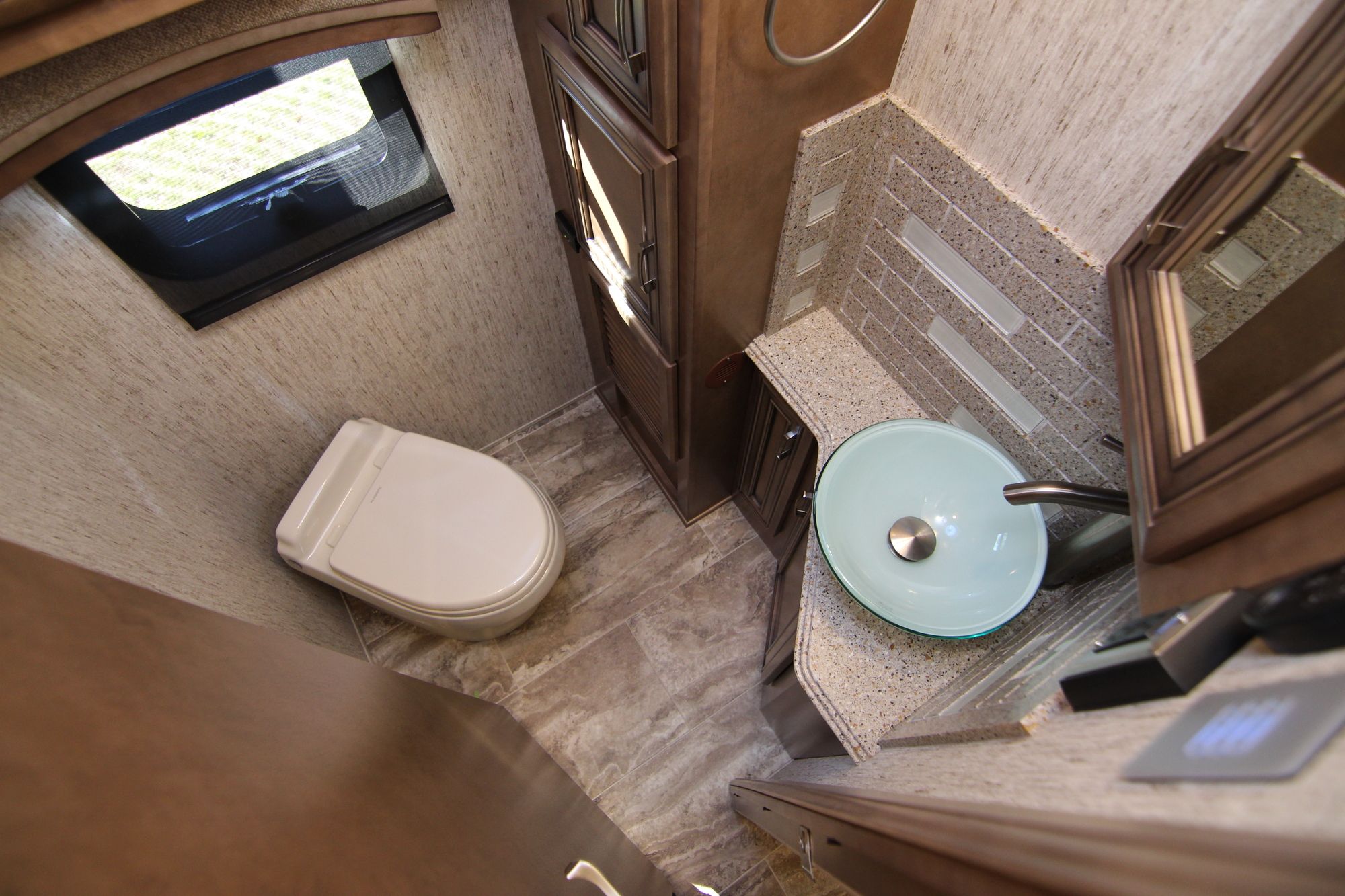 New 2019 Newmar Ventana Le 4002 Class A  For Sale