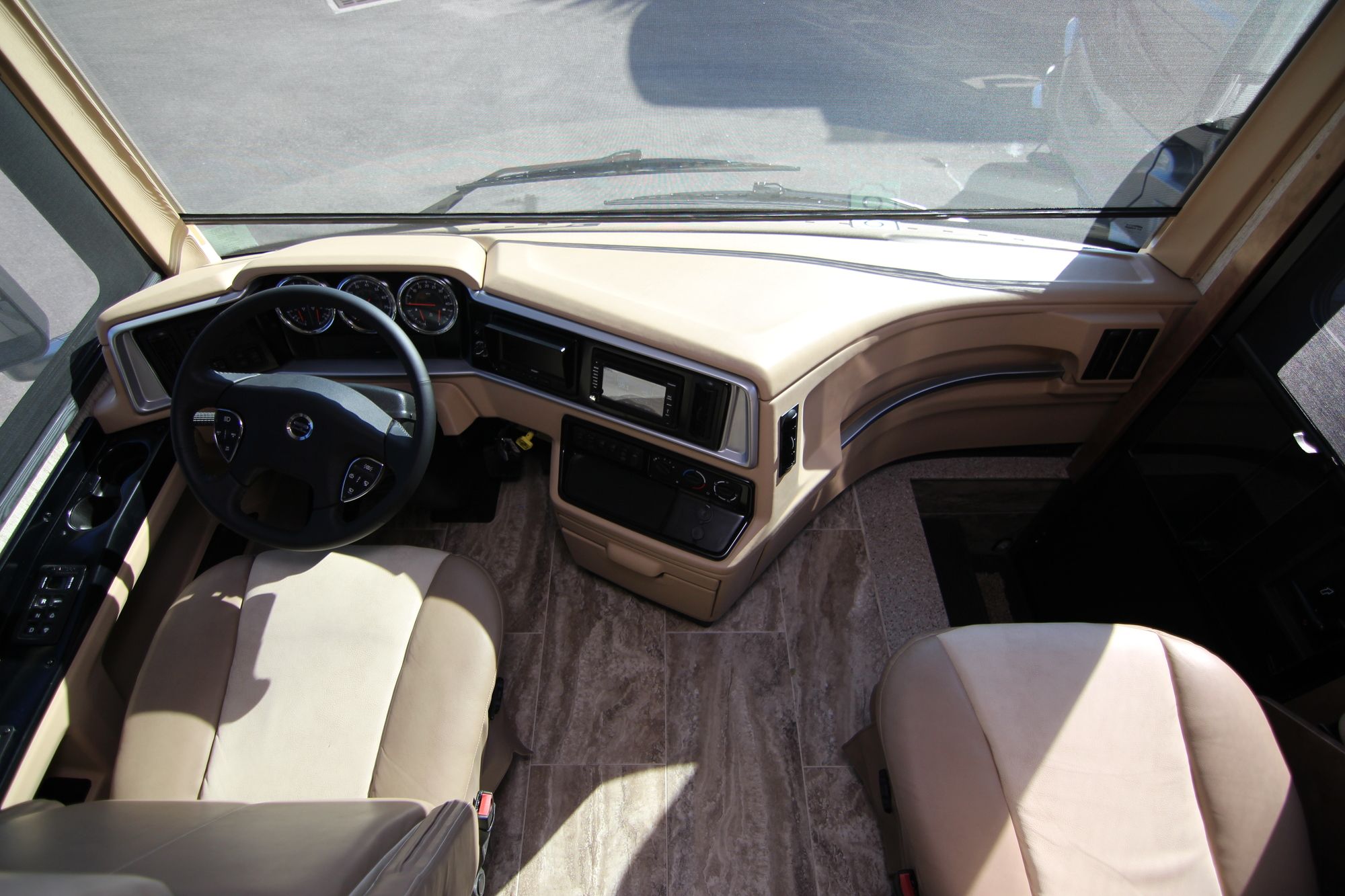 New 2019 Newmar Ventana Le 4002 Class A  For Sale