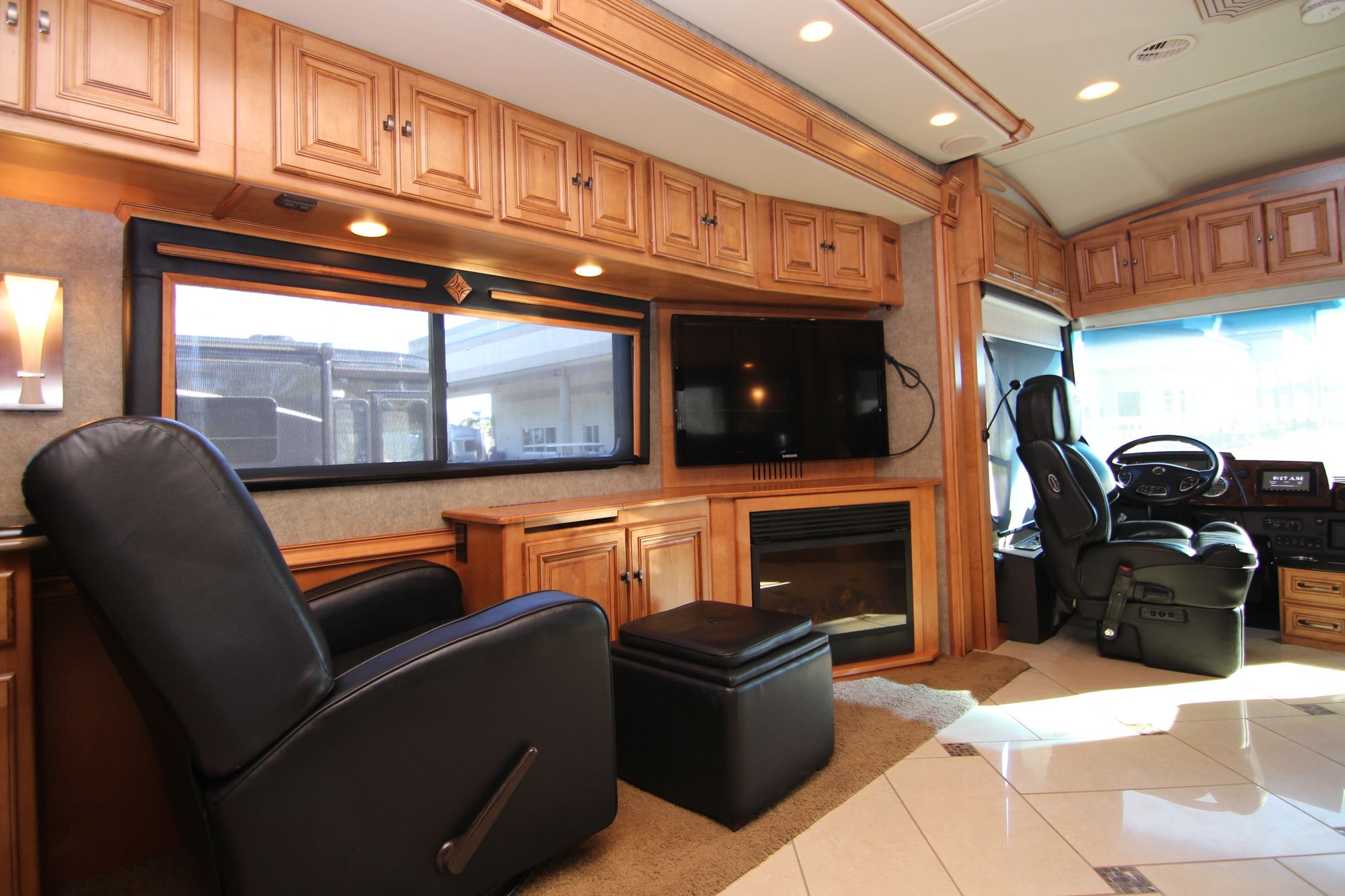 Used 2013 Itasca Ellipse 42QD Class A  For Sale