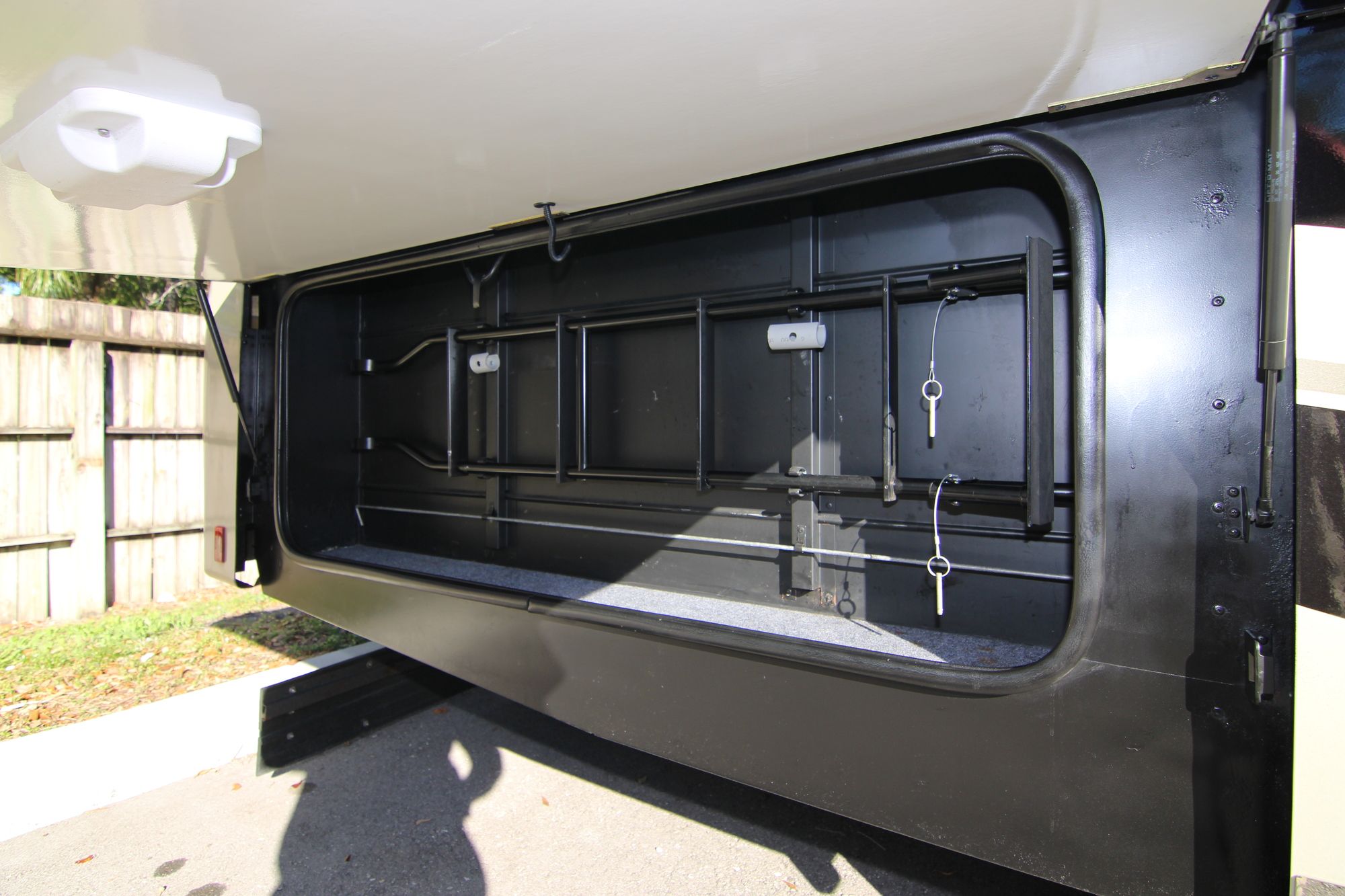 Used 2013 Itasca Ellipse 42QD Class A  For Sale