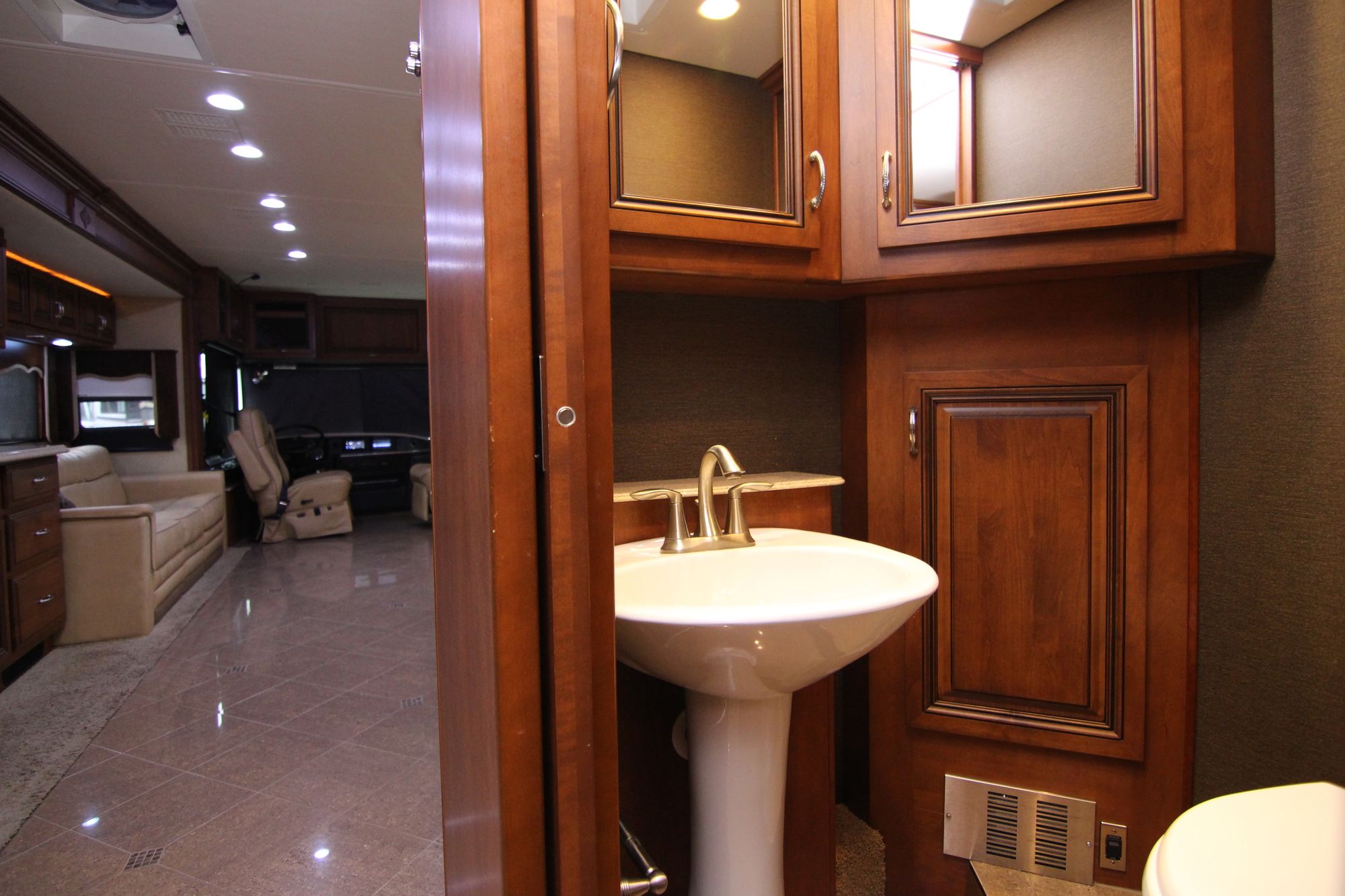 Used 2012 Fleetwood Providence 42M Class A  For Sale