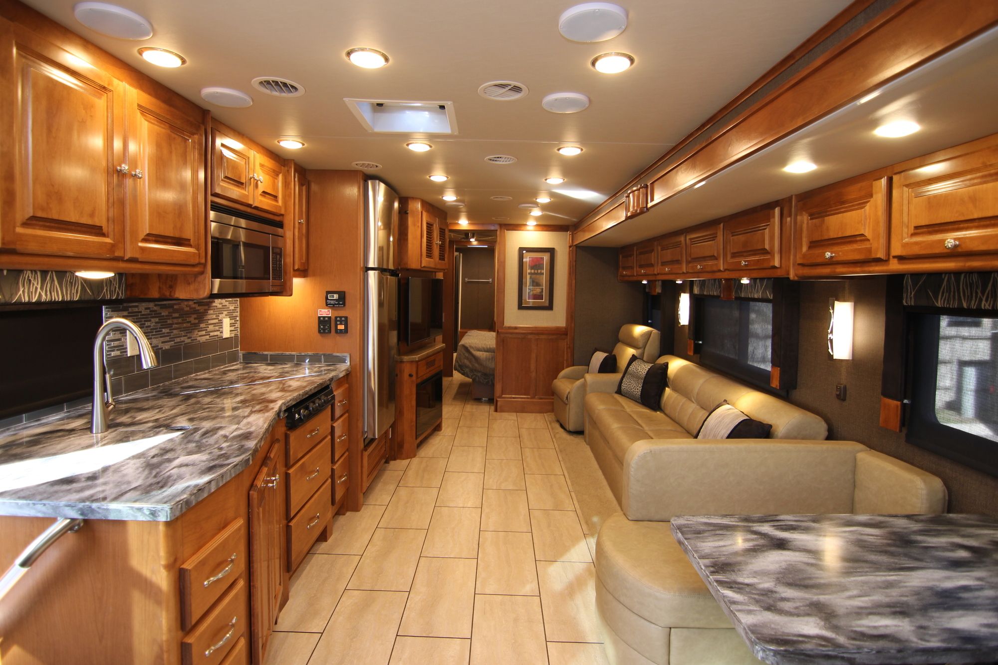 Used 2016 Tiffin Motor Homes Allegro 36LA Class A  For Sale