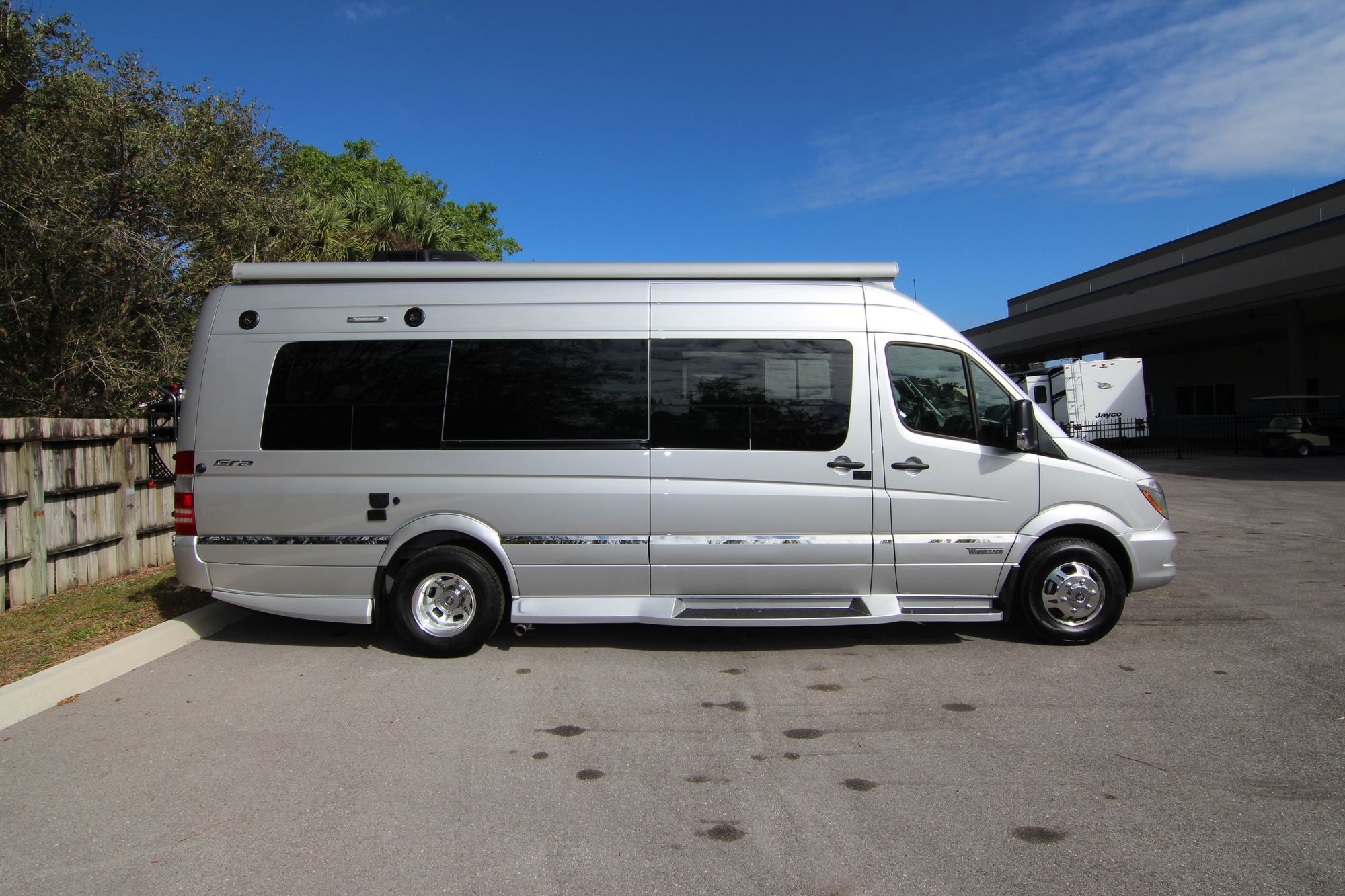 2019 Winnebago Era 170B 12208